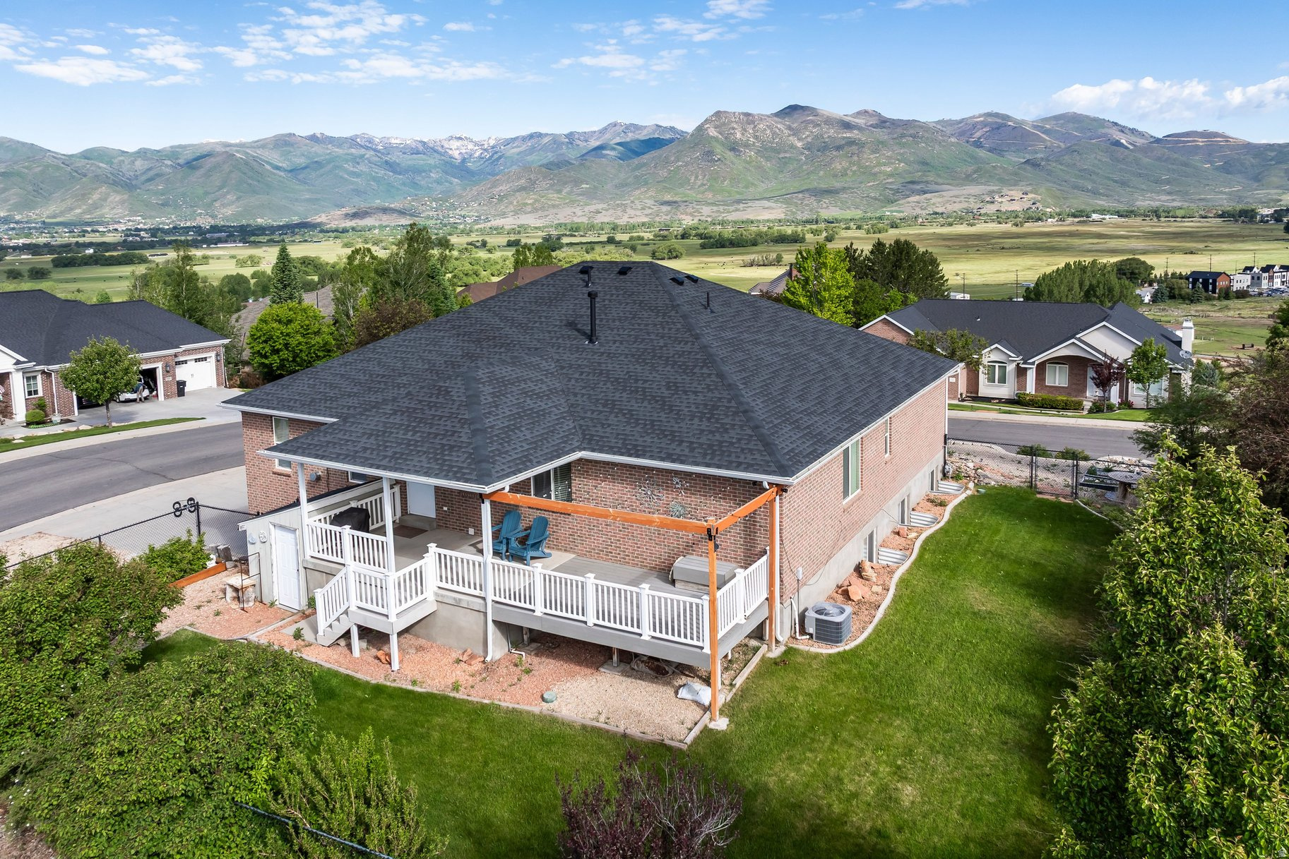 VALLEY HILLS ESTATES - Residential