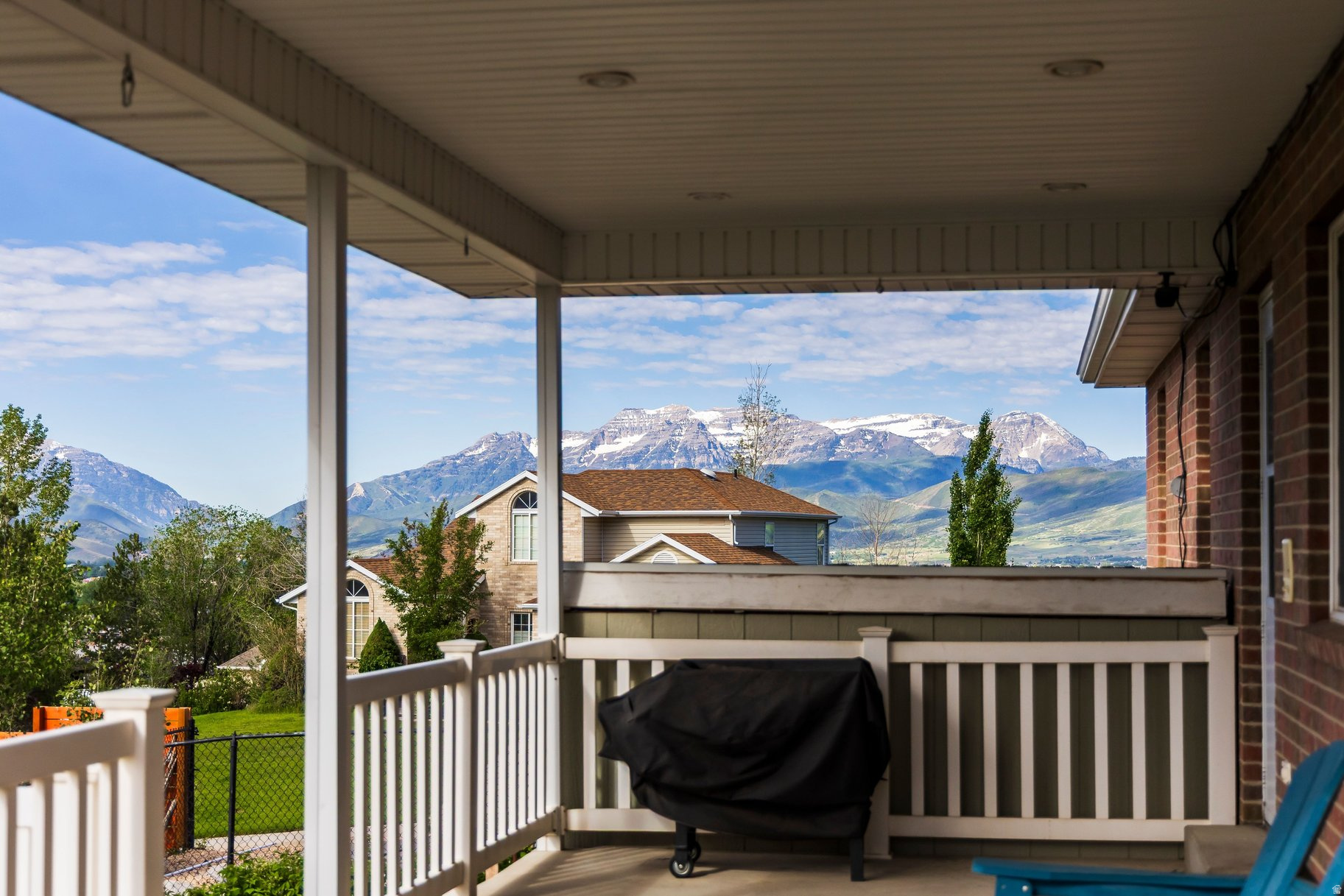 VALLEY HILLS ESTATES - Residential