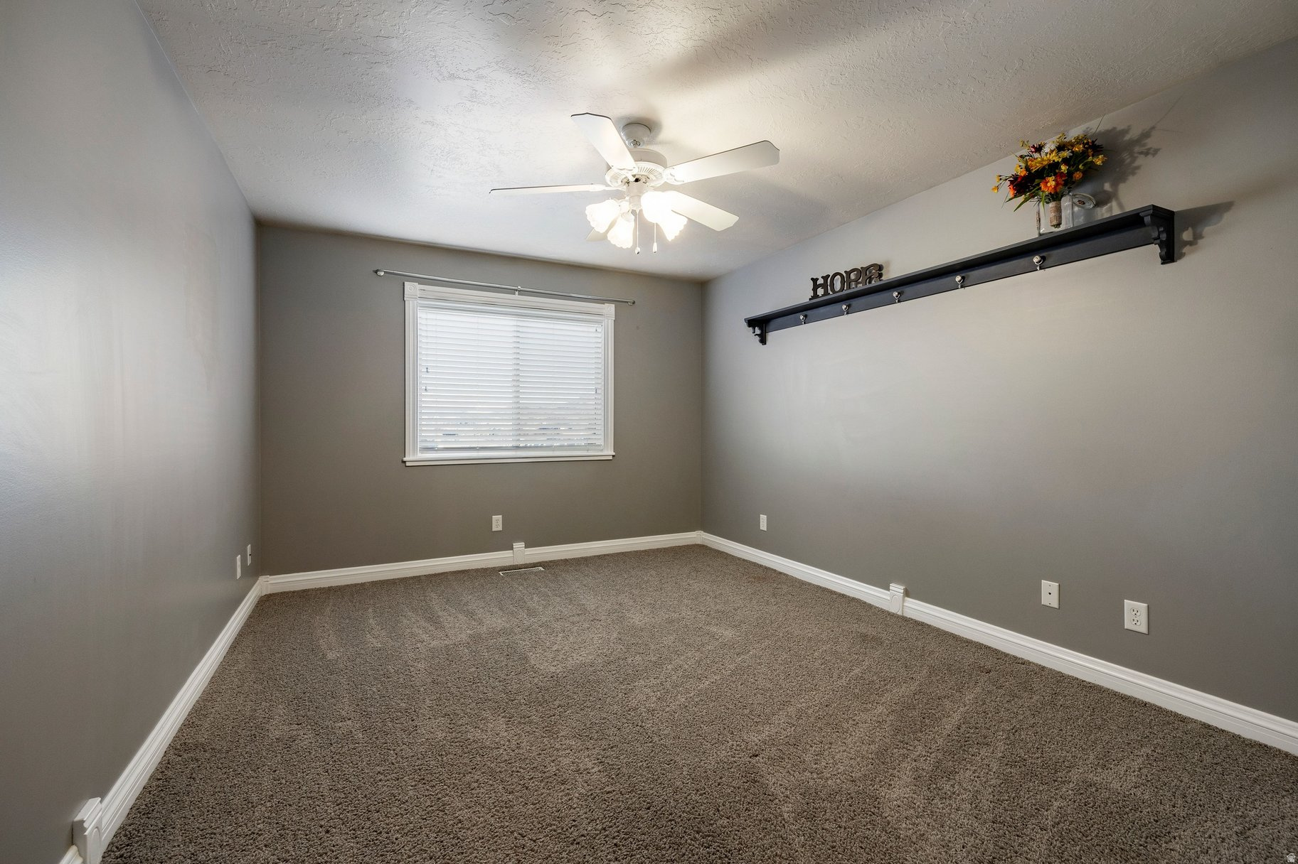 VALLEY HILLS ESTATES - Residential