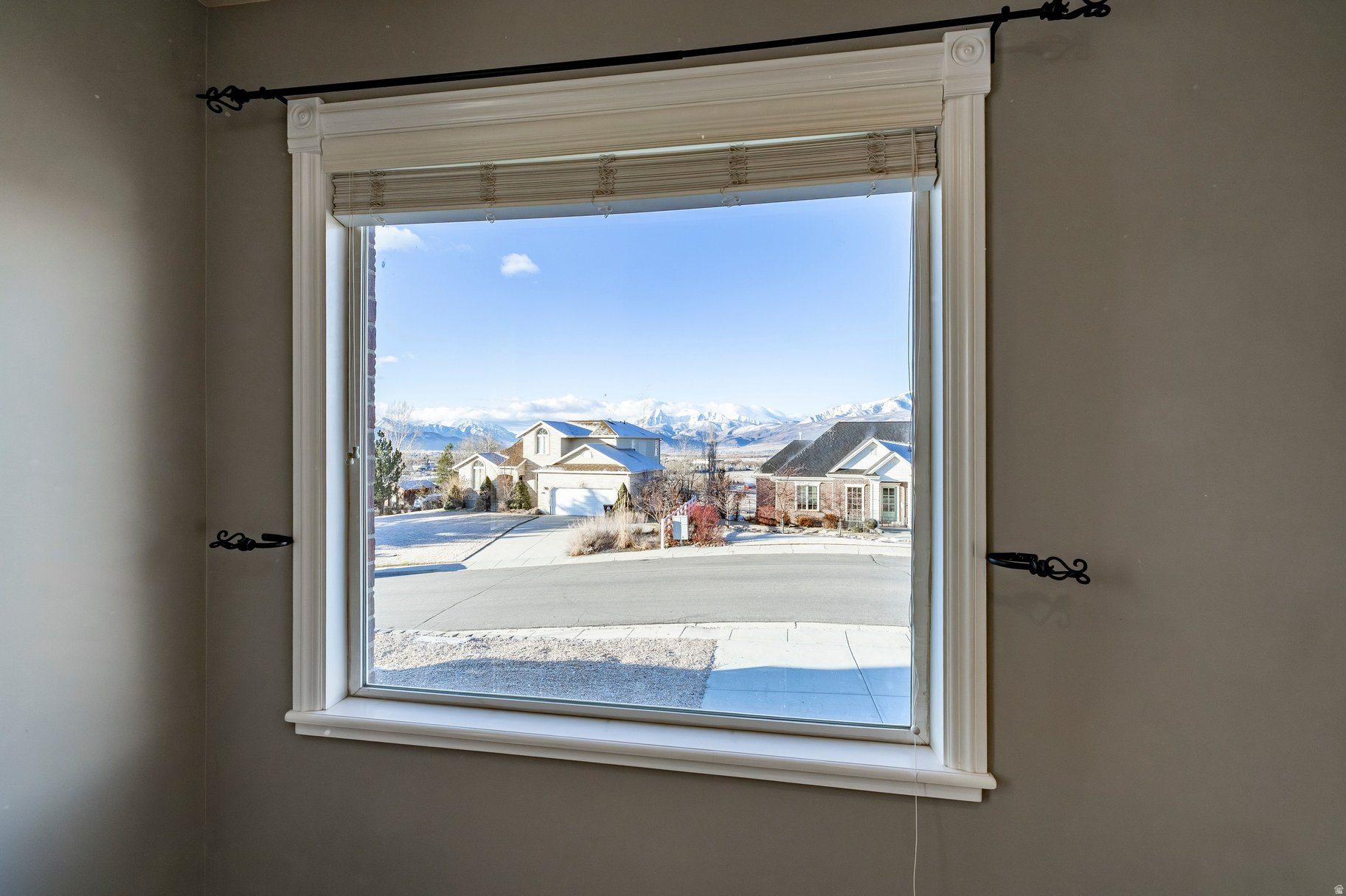 VALLEY HILLS ESTATES - Residential