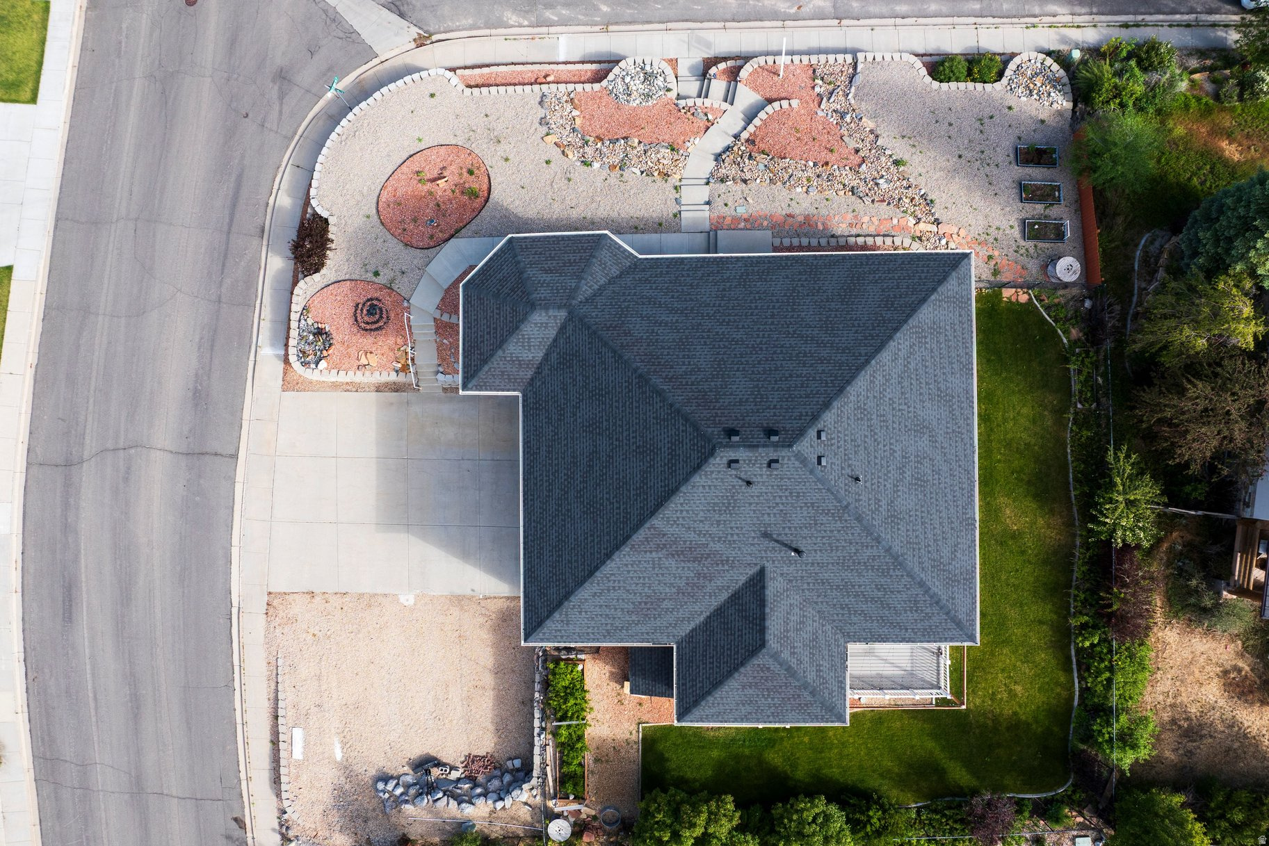 VALLEY HILLS ESTATES - Residential