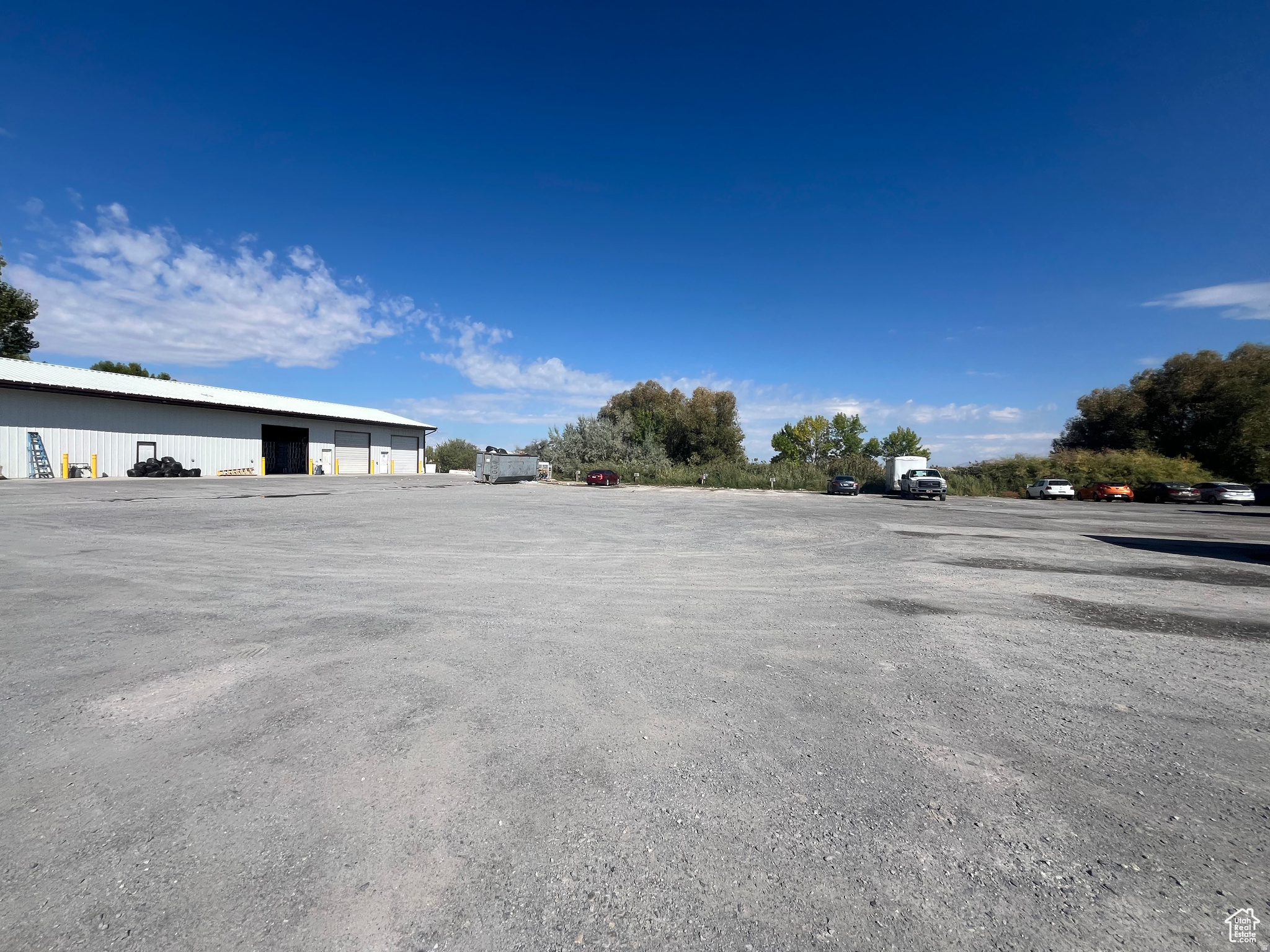 VALLEY VIEW BUSINESS PARK - Land