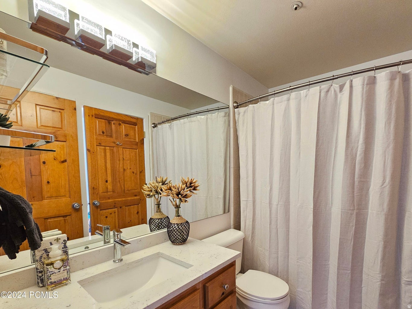 PINE CREEK CONDOMINIUMS - Residential