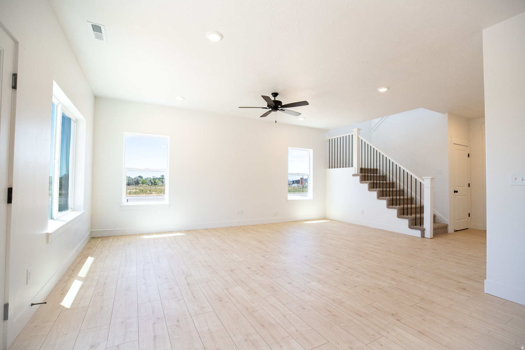 LOMOND HEIGHTS - Residential