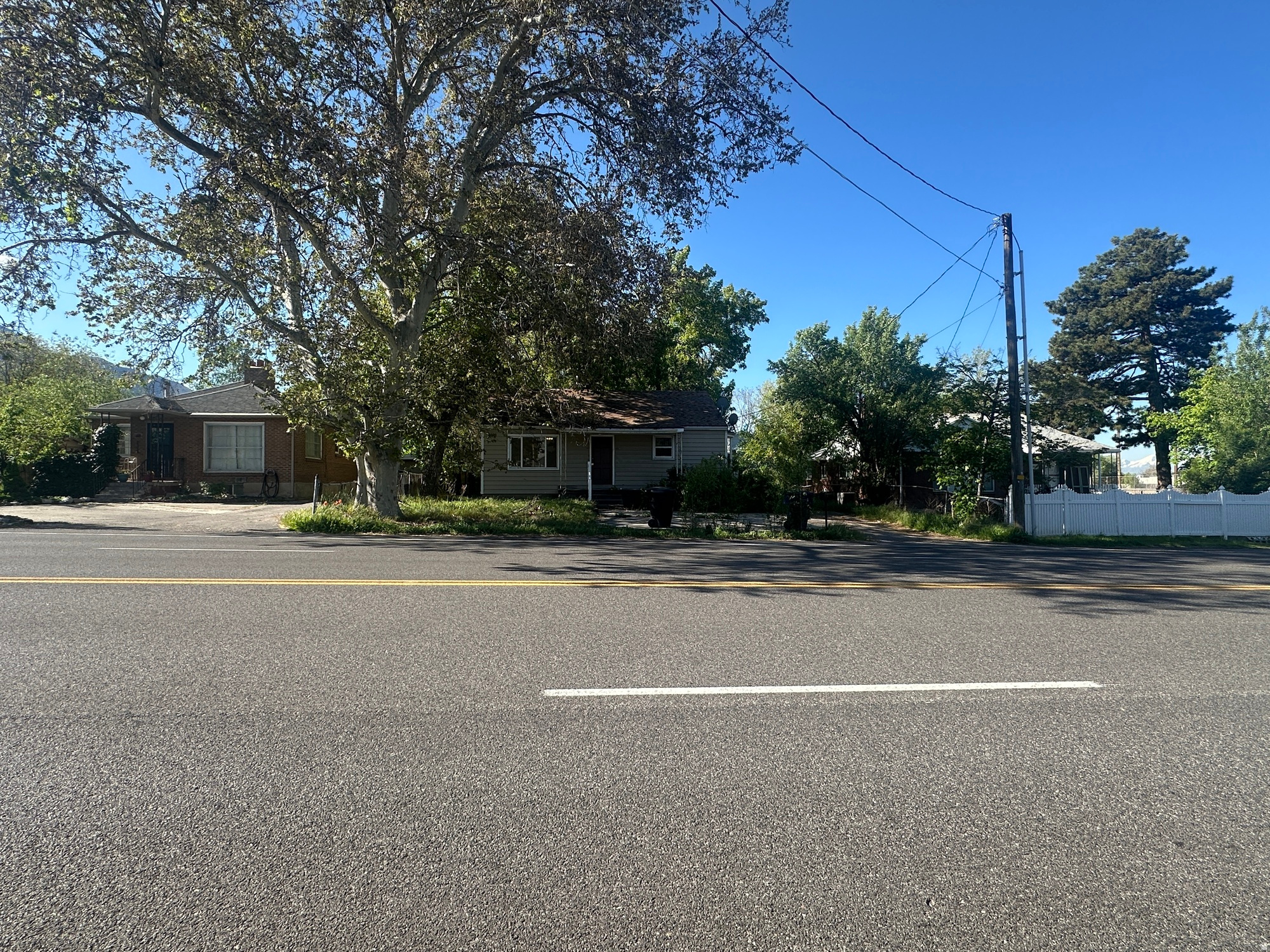 Classic single-family bungalow located on 3300 South in Salt Lake City with bungalow styling and residential surroundings. R4 8.5 zoning that has been expired but is grandfathered in, or can be rezoned to RM zoning, which is more favorable for higher density developments and can fit 6-7 units. This is a developer's special. The home is currently rented. Millcreek is open to a re-zone. Agent also has a similar development project listed on 2725 East 3300 South.