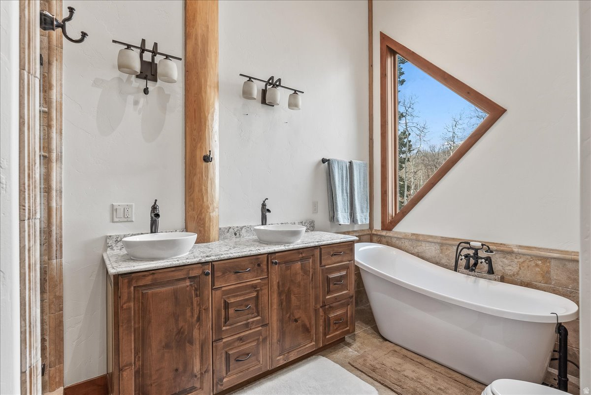 STAGECOACH ESTATES - Residential