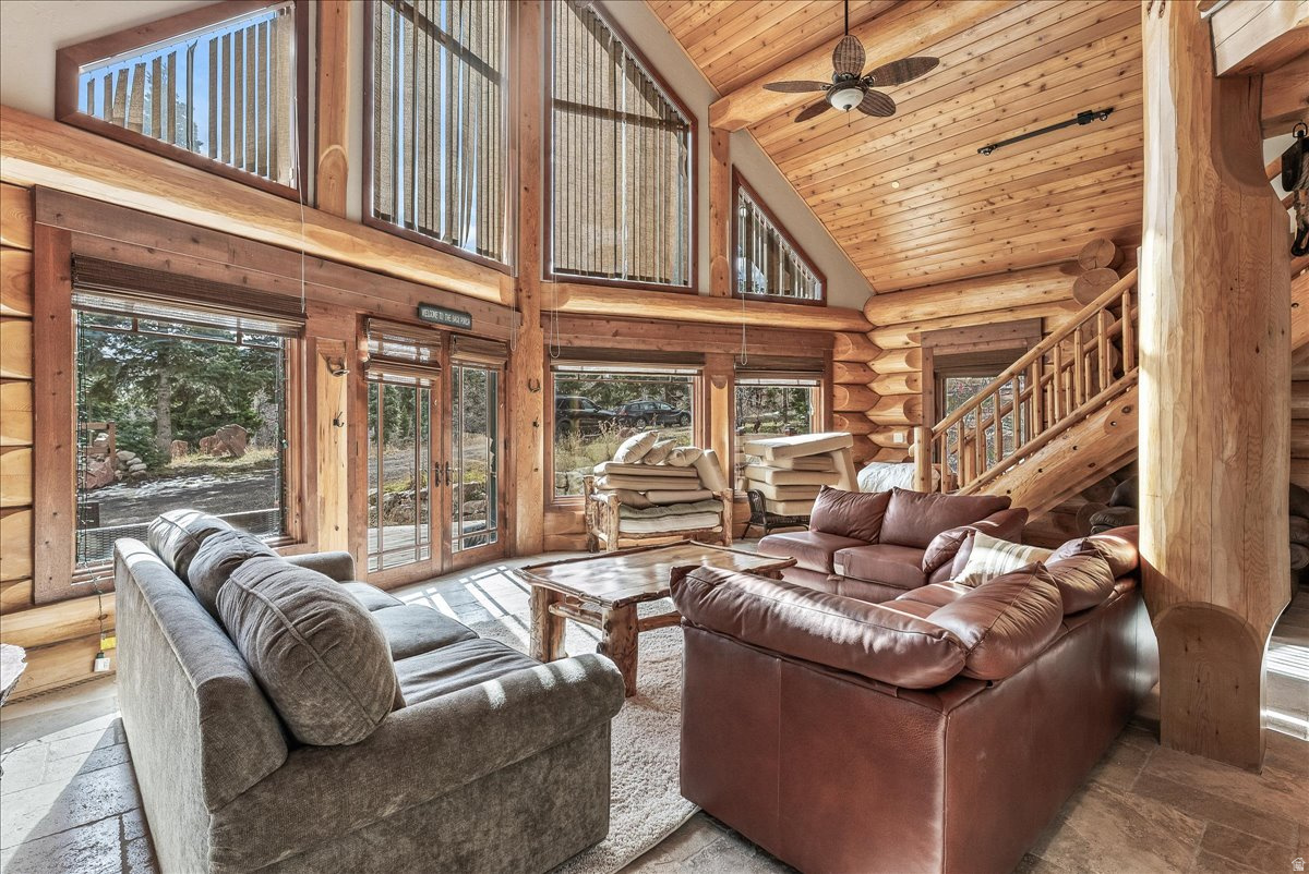 STAGECOACH ESTATES - Residential