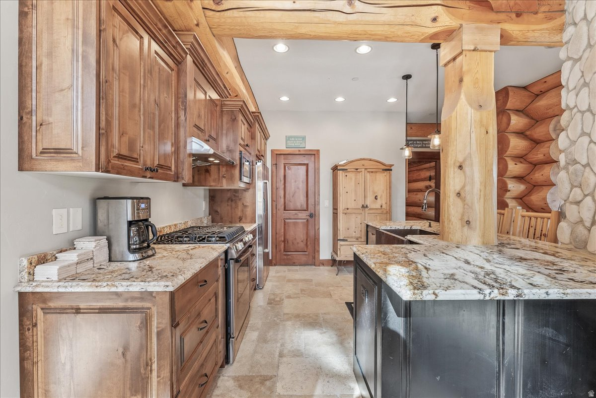 STAGECOACH ESTATES - Residential