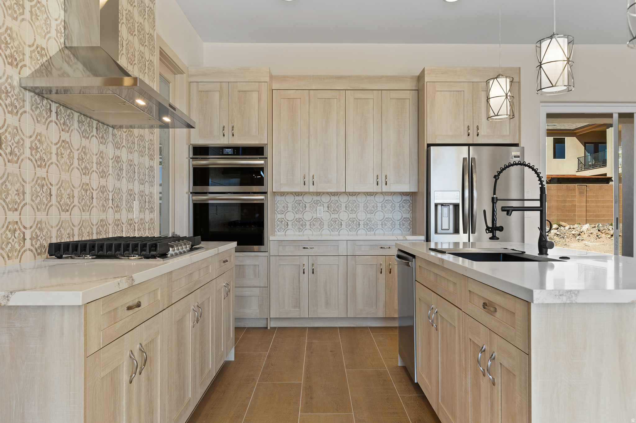 SUNSET RIDGE - Residential
