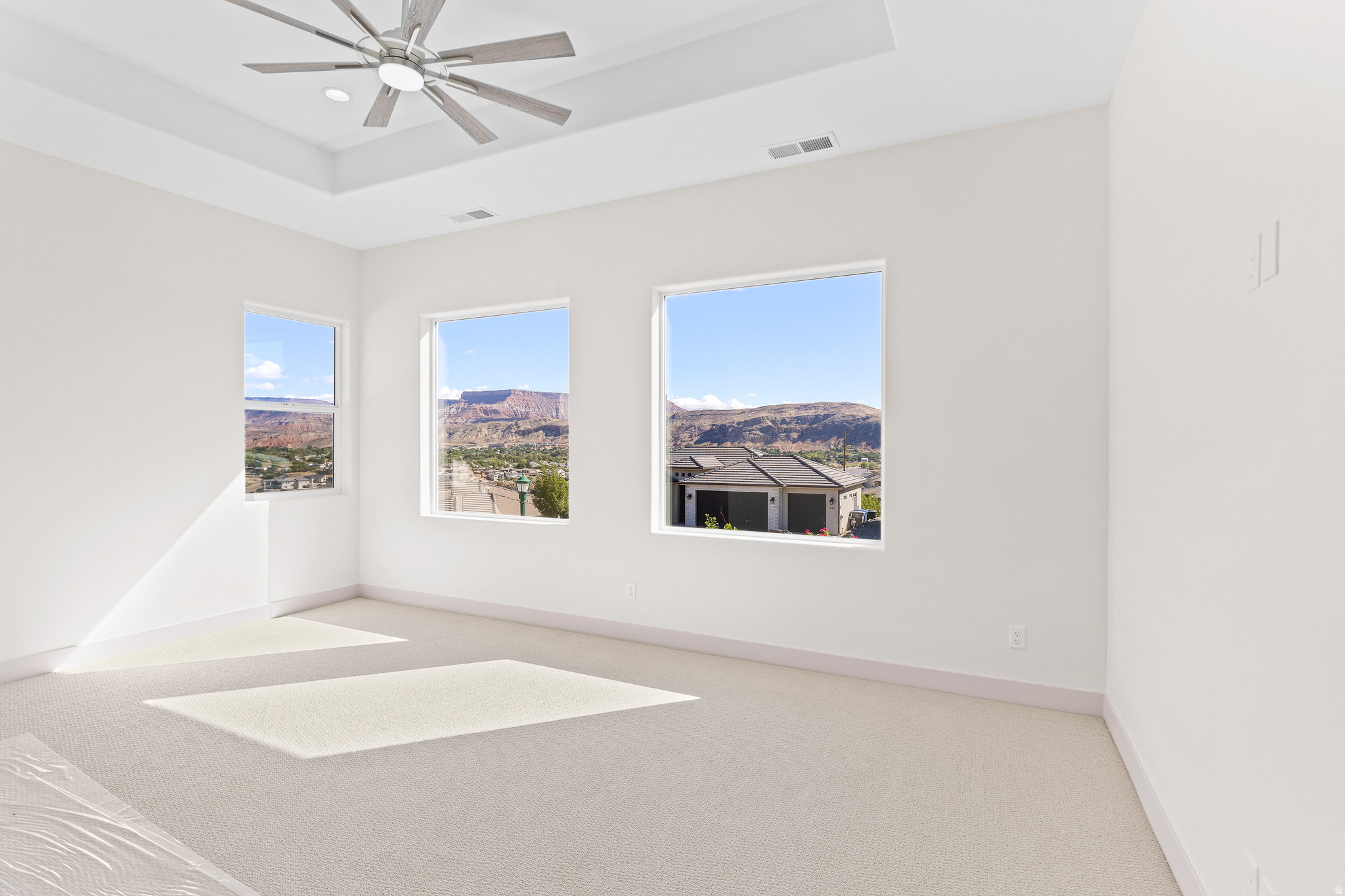 SUNSET RIDGE - Residential
