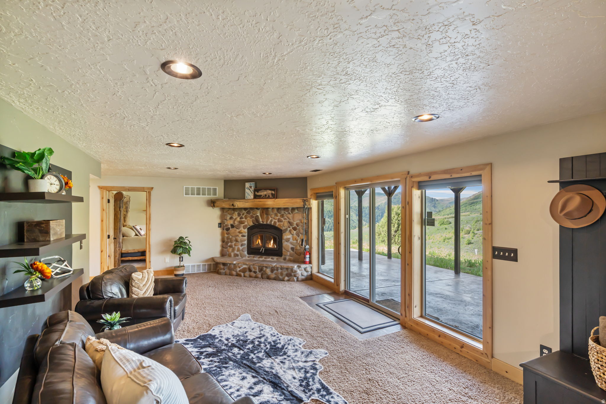 EVERGREEN PARK - Residential