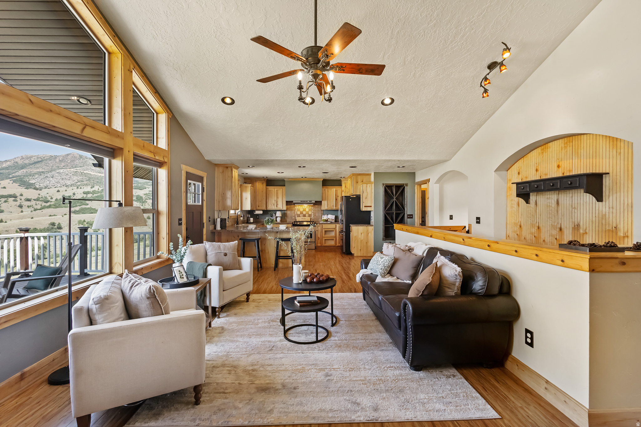 EVERGREEN PARK - Residential