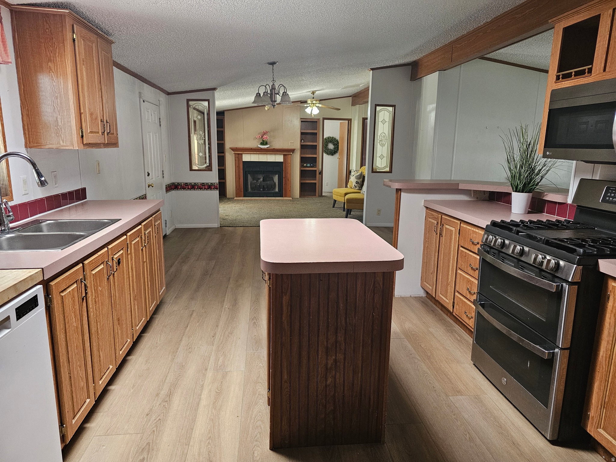 SALINA CREEK ESTATES - Residential