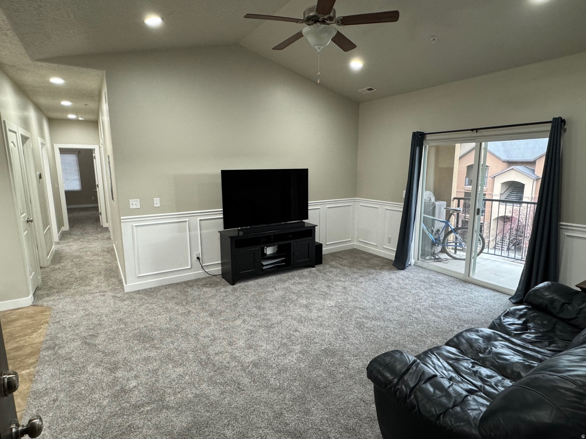 MAPLEWOOD - Residential