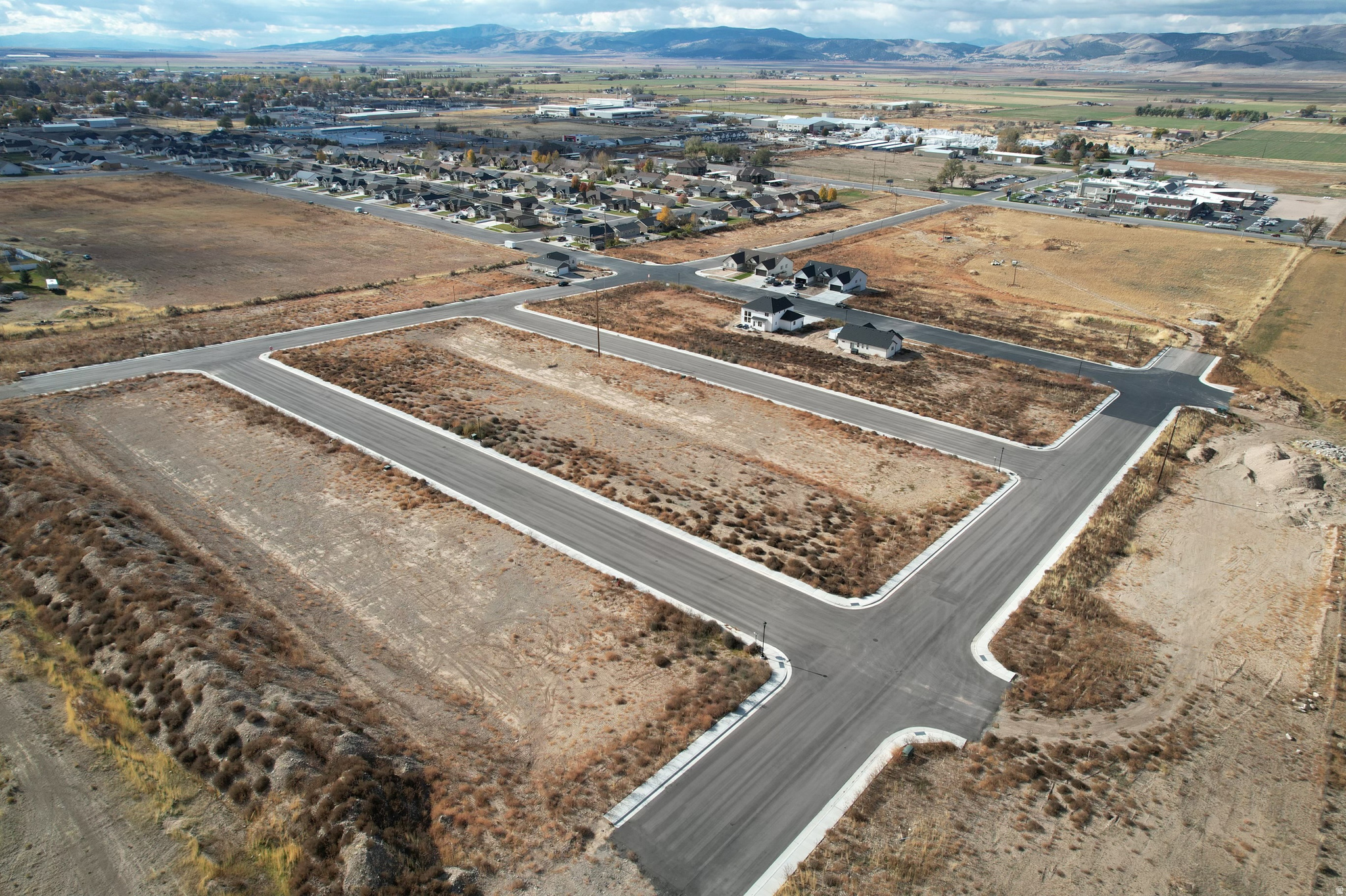 NORTH RIDGE ESTATES PLAT B - Land