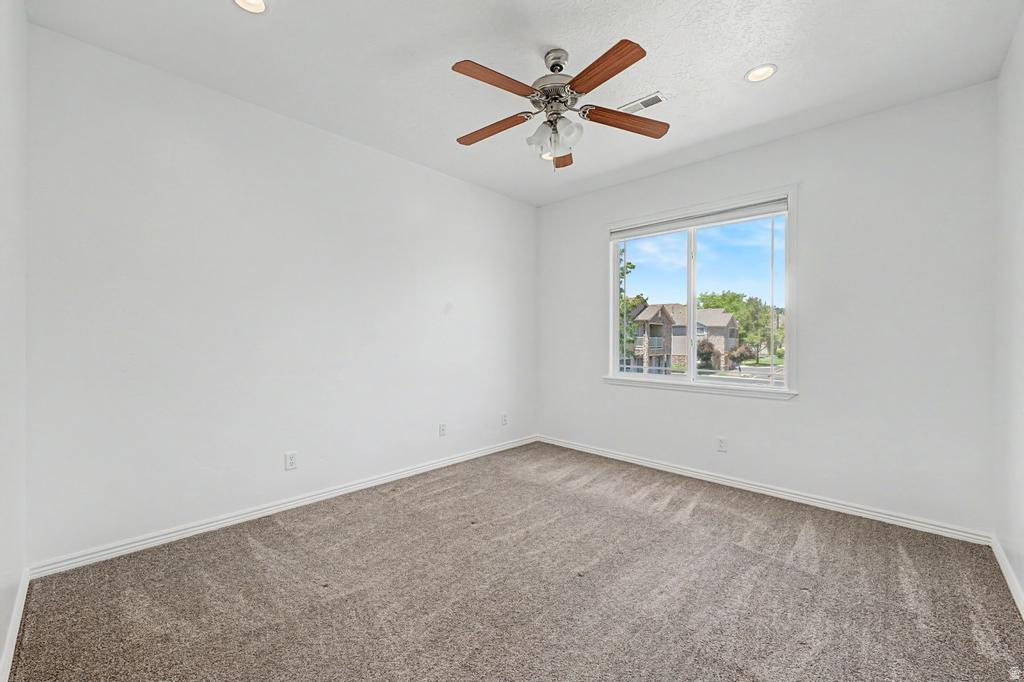 ROCKWELL CONDO - Residential