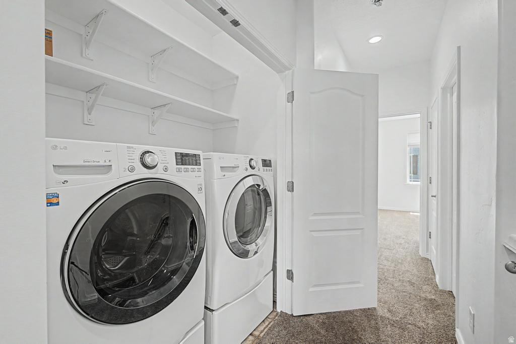 ROCKWELL CONDO - Residential
