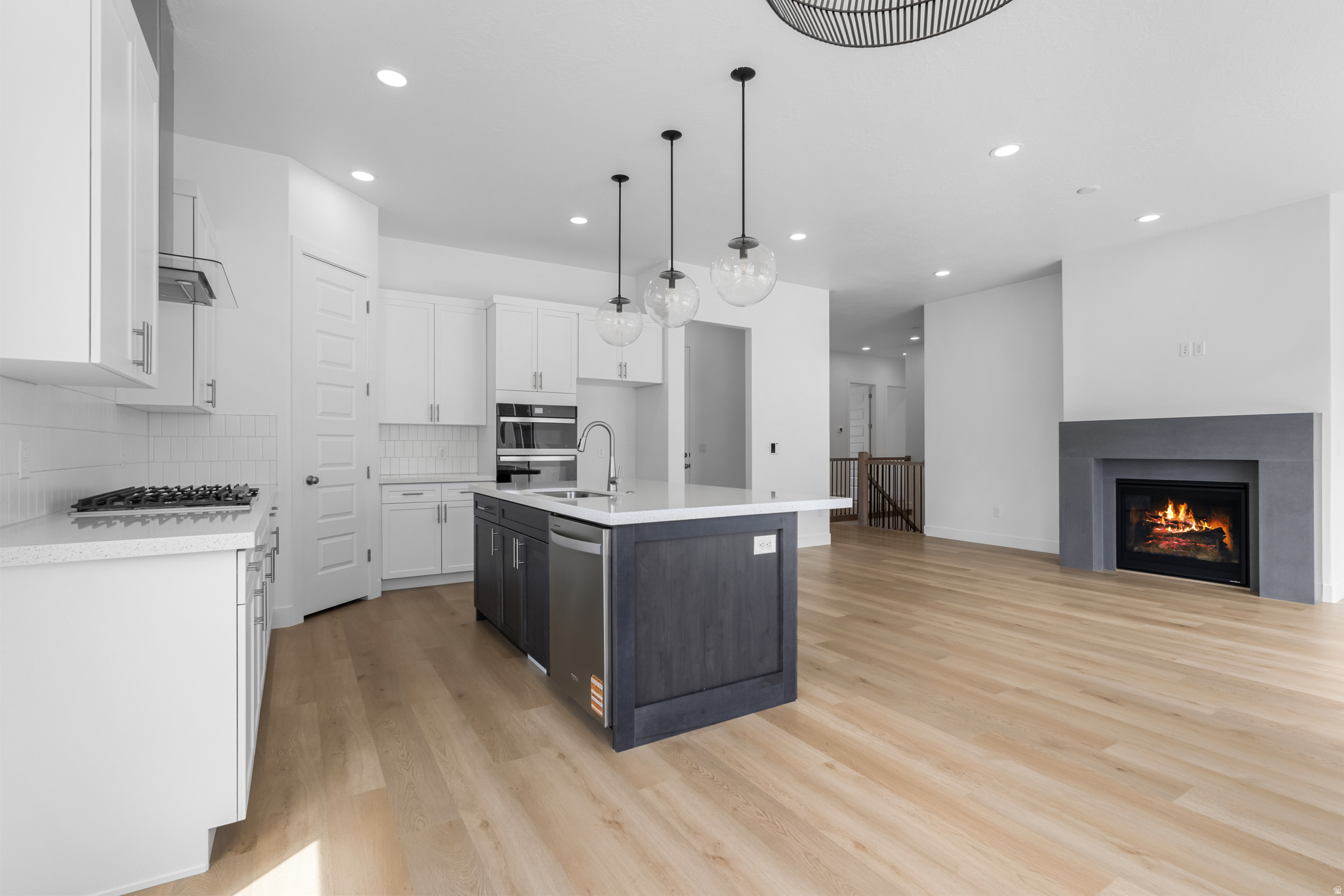 PARKSIDE AT SUNRISE RANCH - Residential