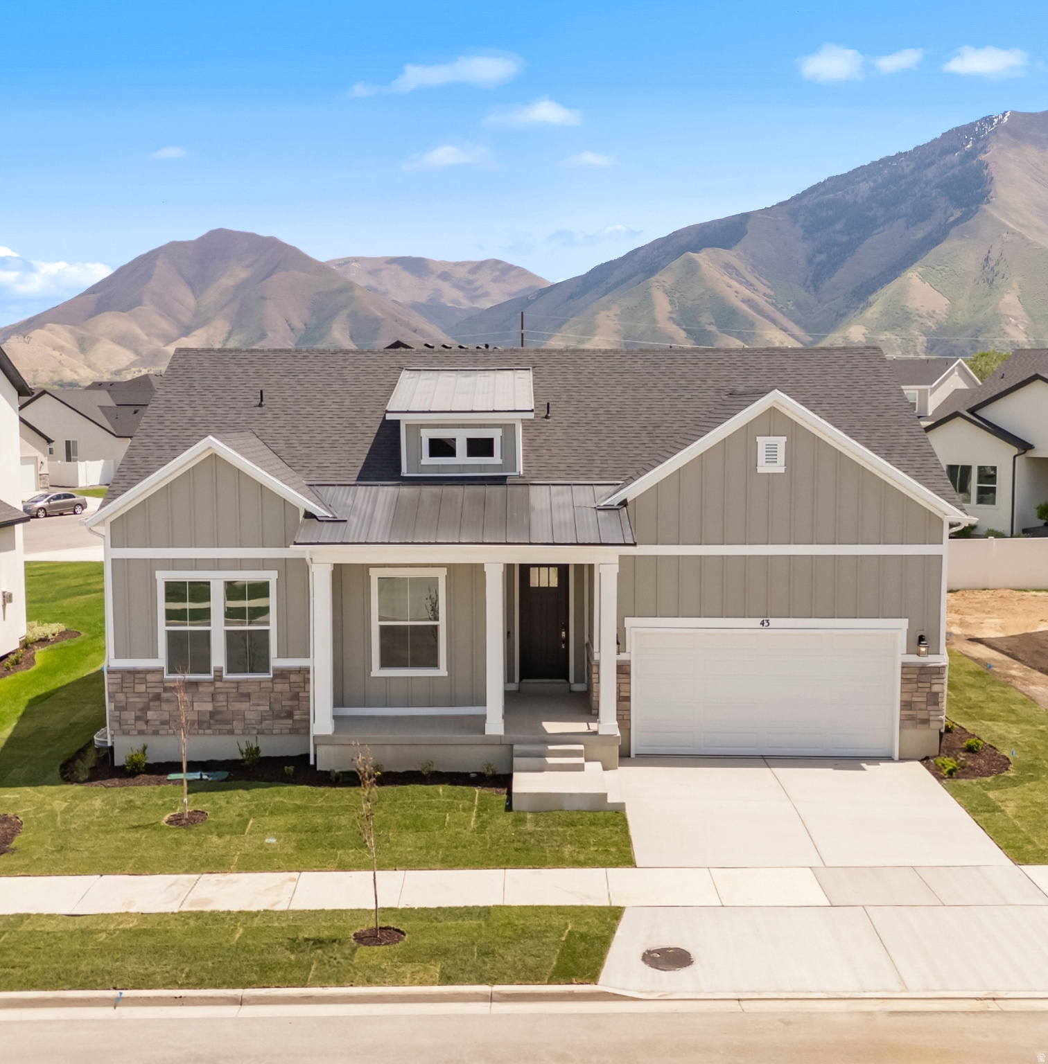 PARKSIDE AT SUNRISE RANCH - Residential