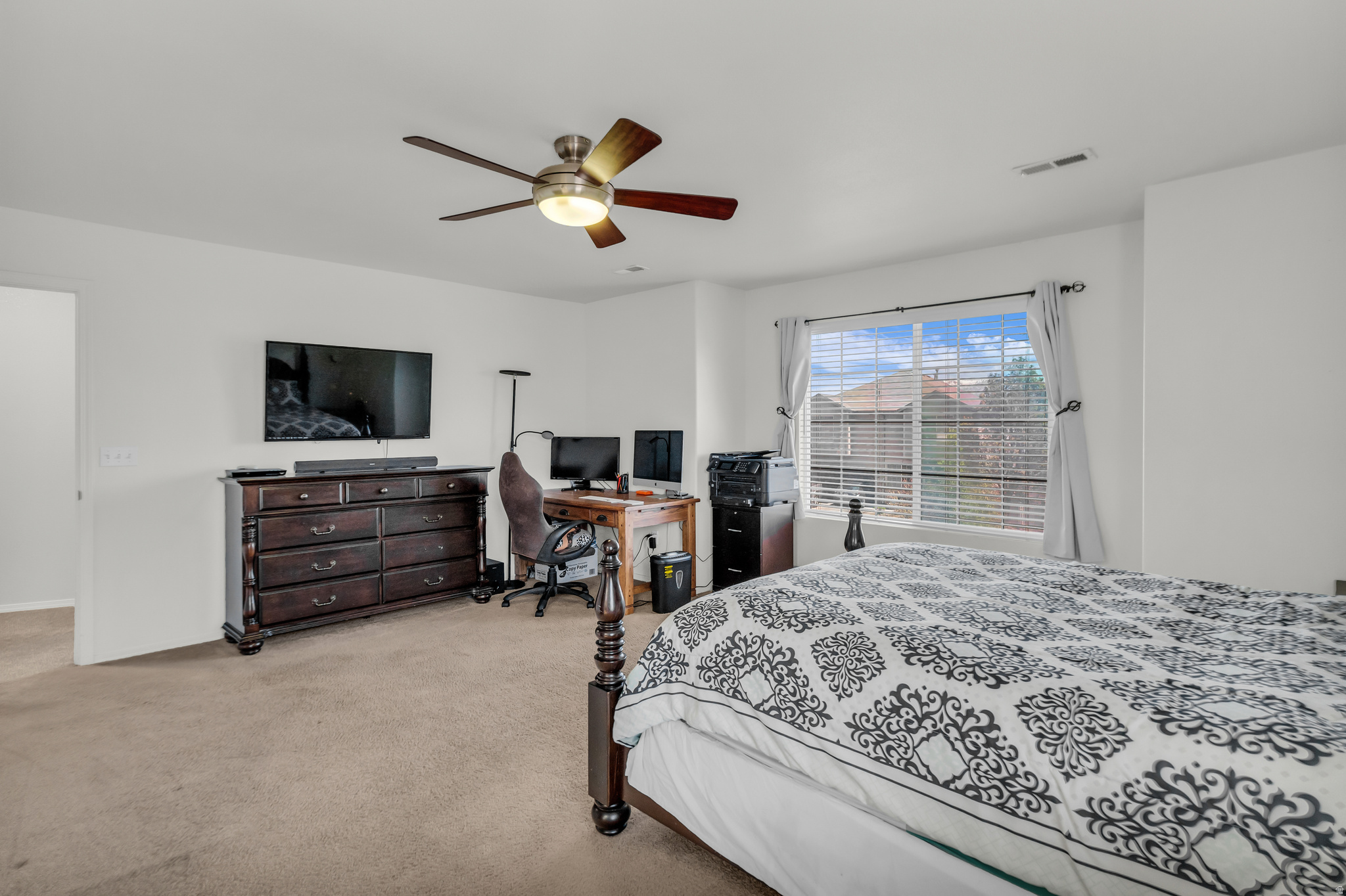 THE VILLAGE OF HAWKS LANDING - Residential