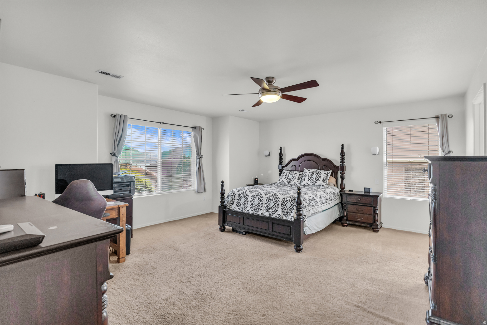 THE VILLAGE OF HAWKS LANDING - Residential