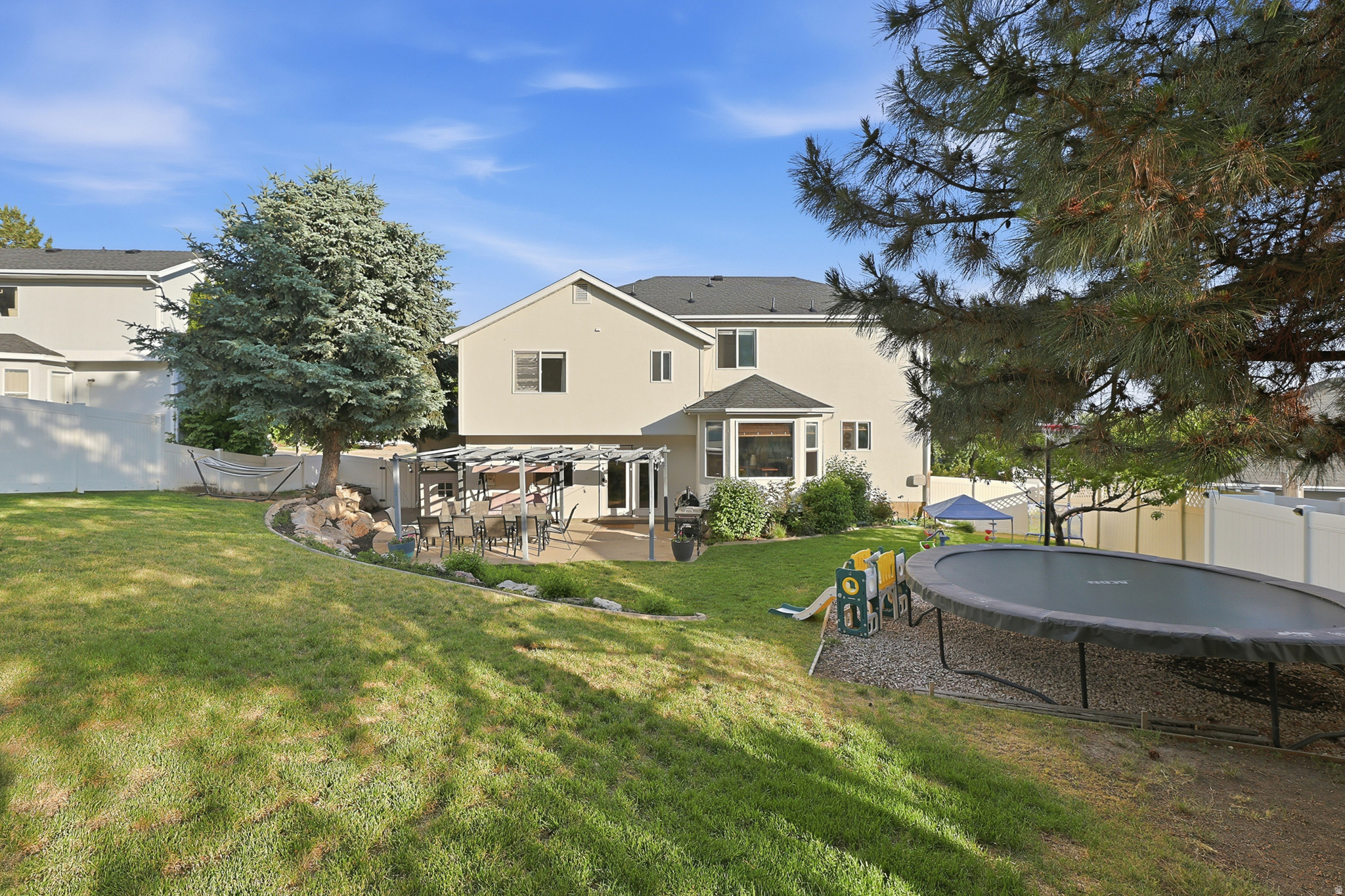 LAKEVIEW HEIGHTS - Residential