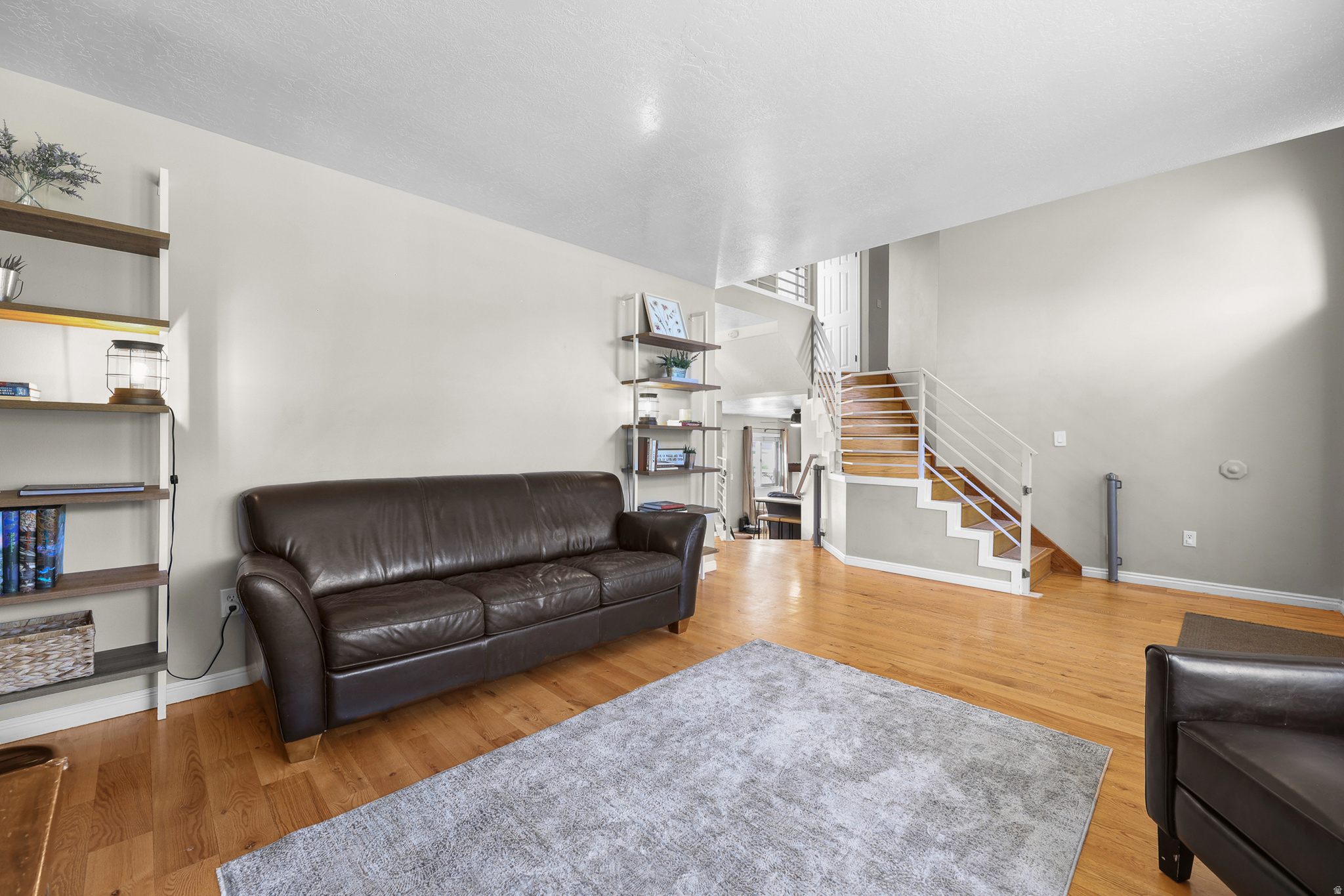 LAKEVIEW HEIGHTS - Residential
