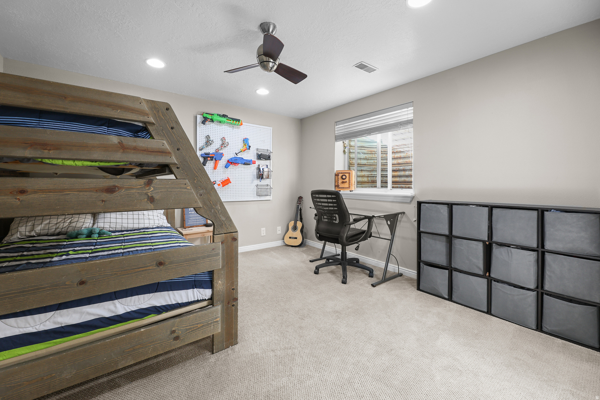 LAKEVIEW HEIGHTS - Residential