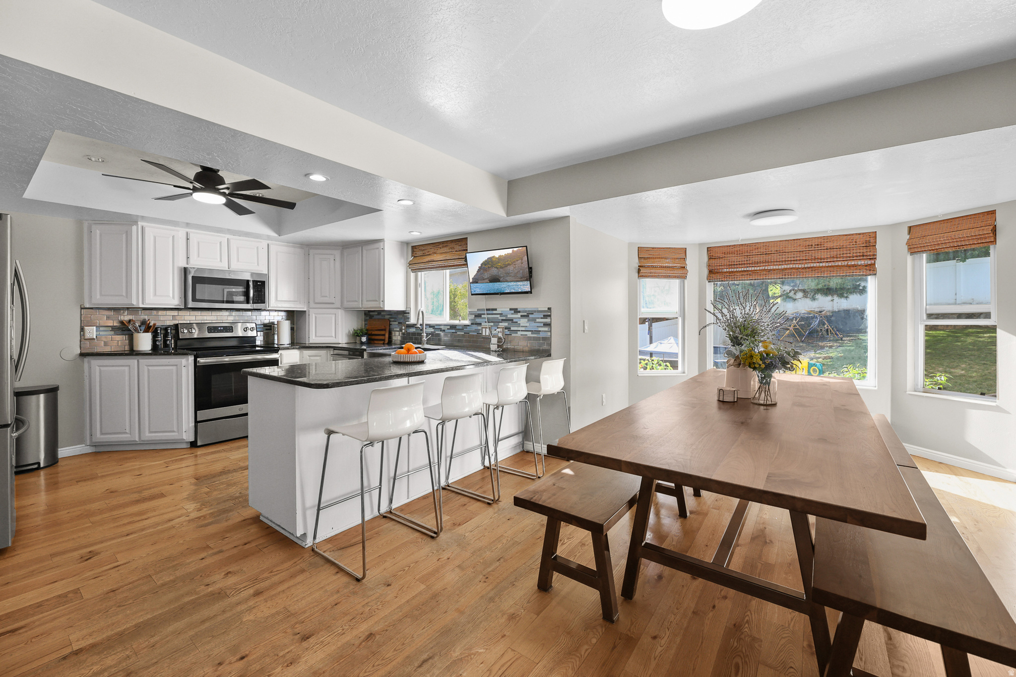 LAKEVIEW HEIGHTS - Residential