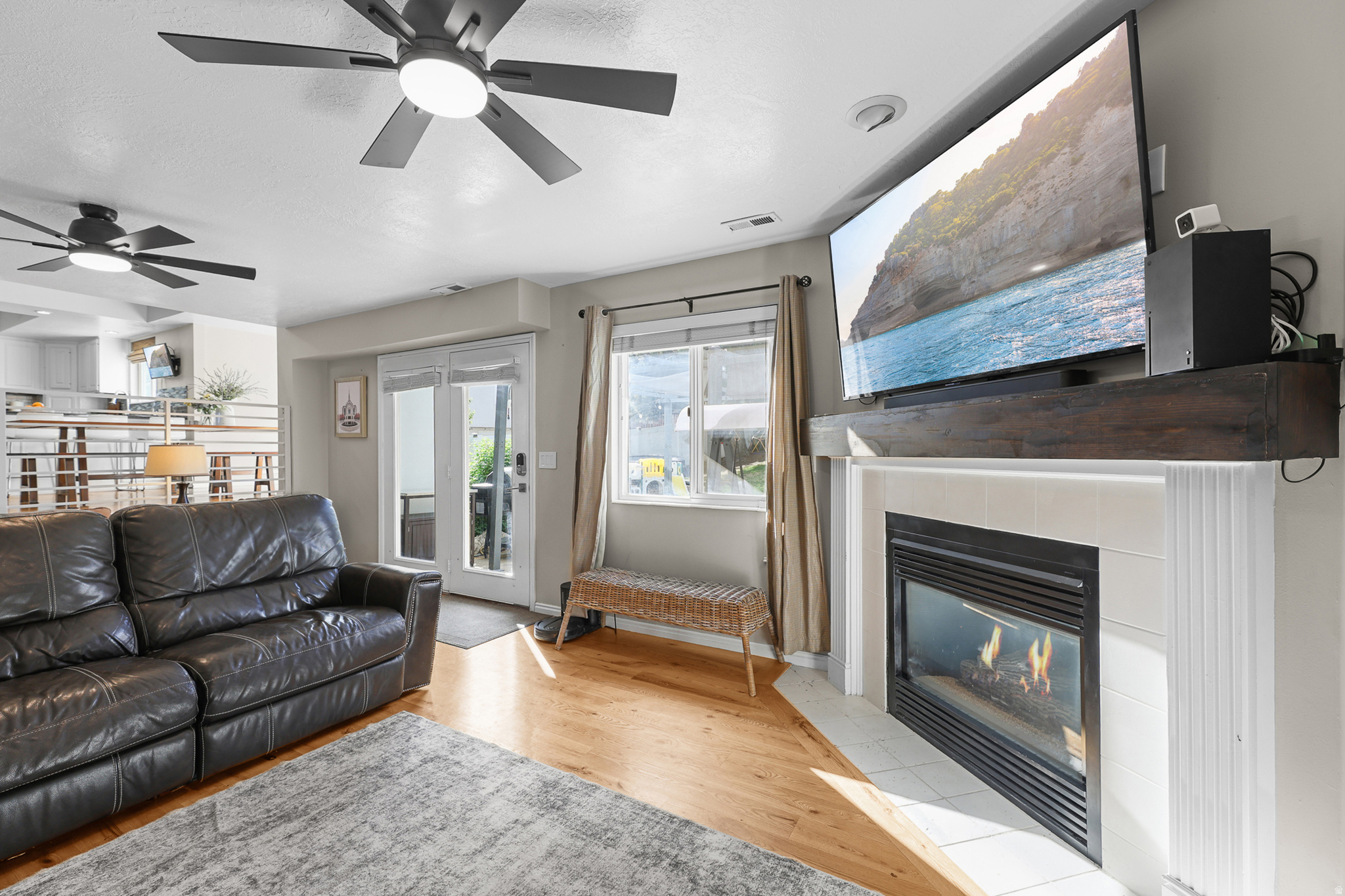 LAKEVIEW HEIGHTS - Residential