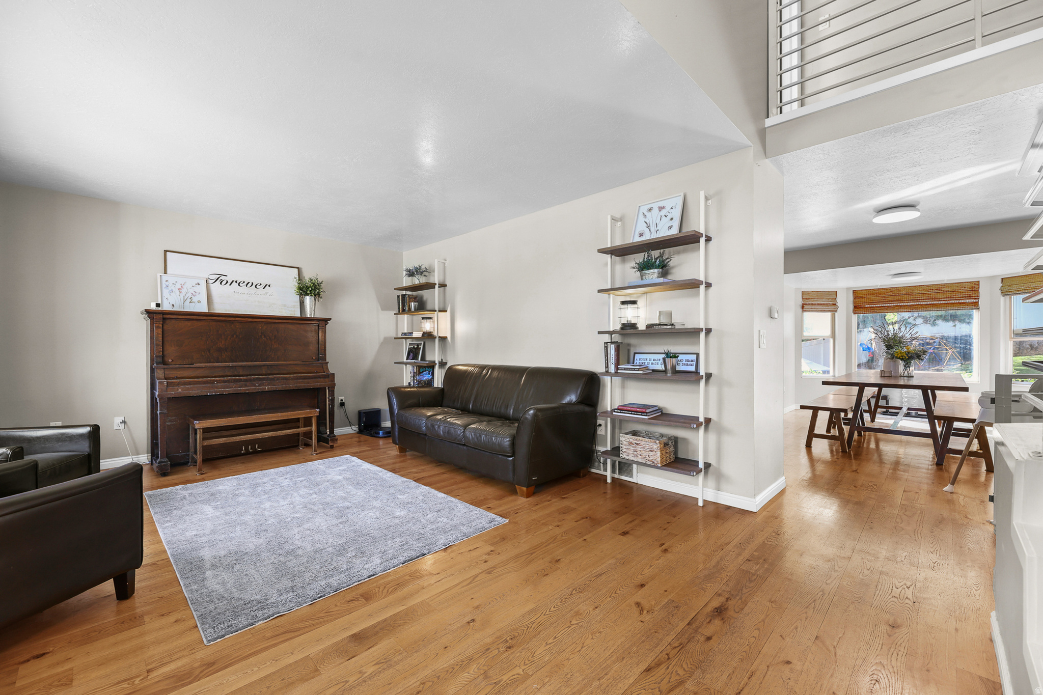 LAKEVIEW HEIGHTS - Residential