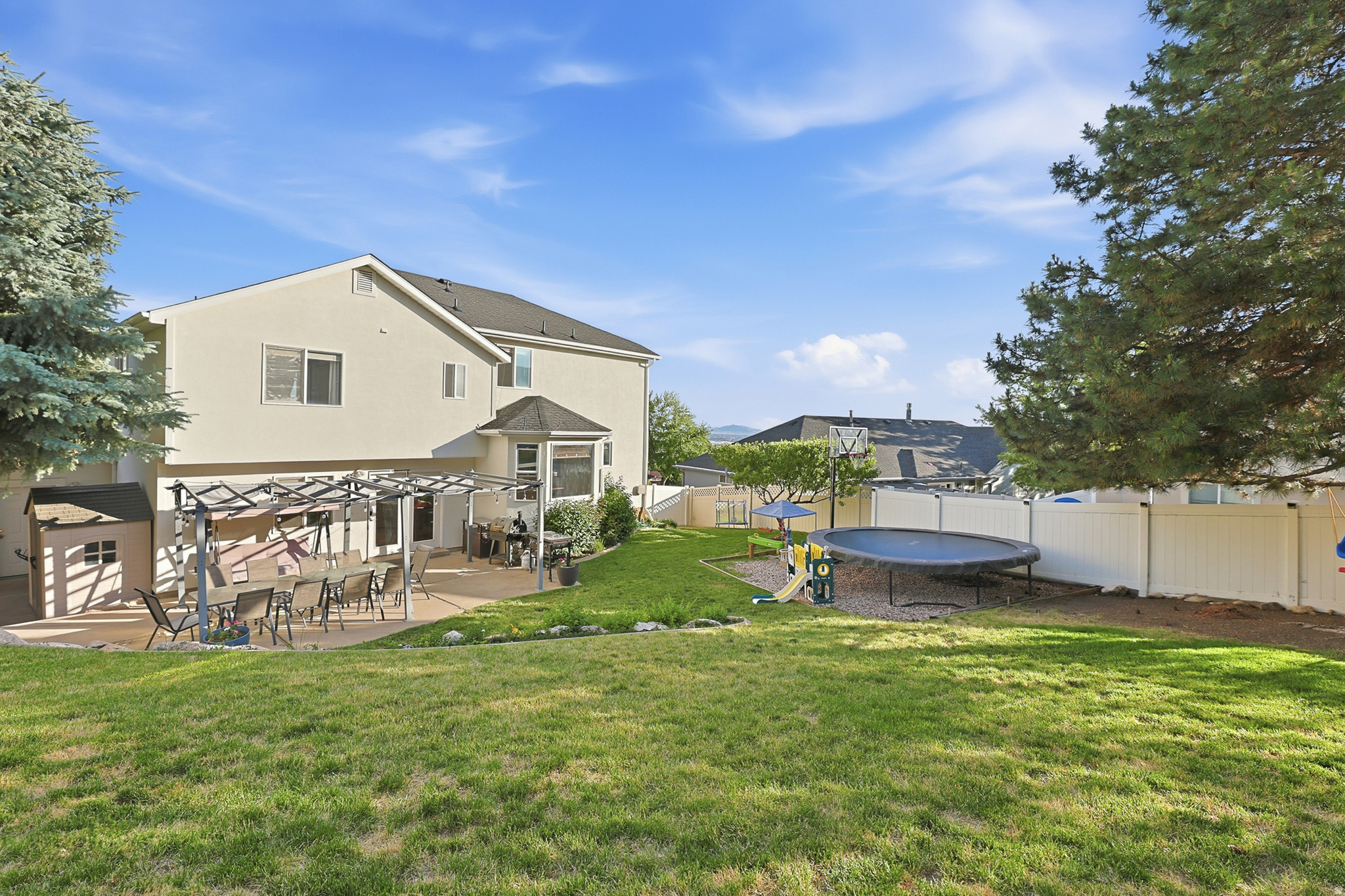 LAKEVIEW HEIGHTS - Residential