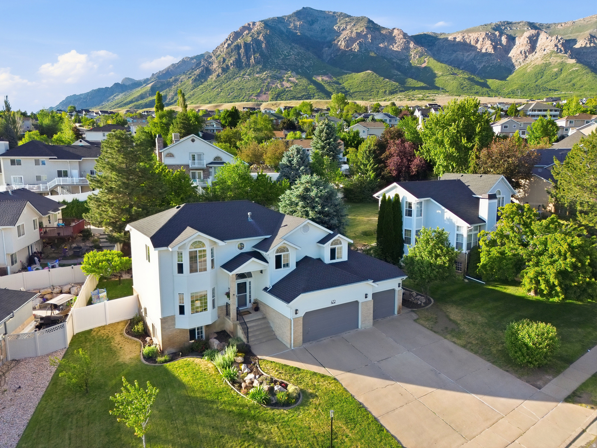 LAKEVIEW HEIGHTS - Residential