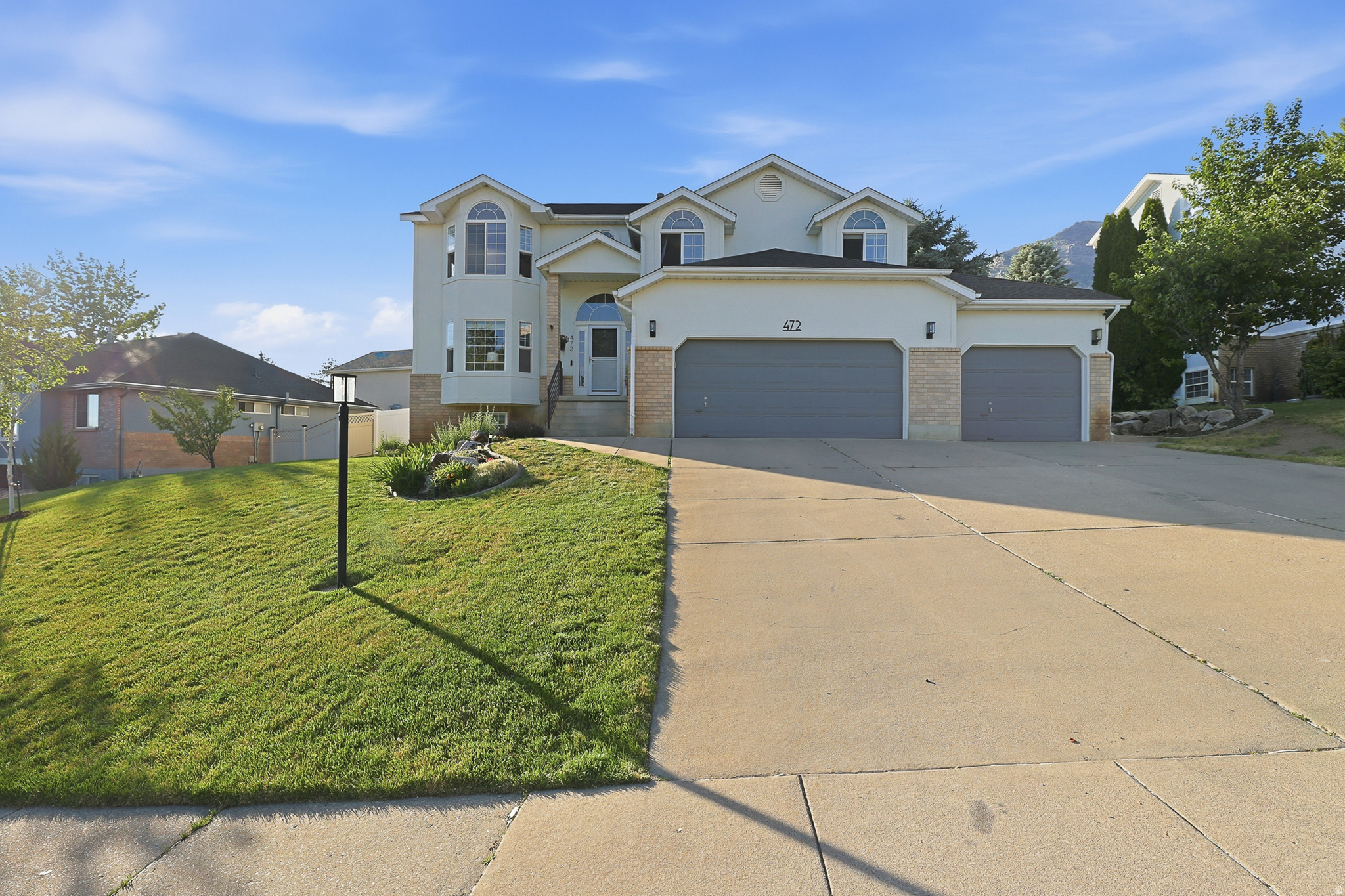 LAKEVIEW HEIGHTS - Residential