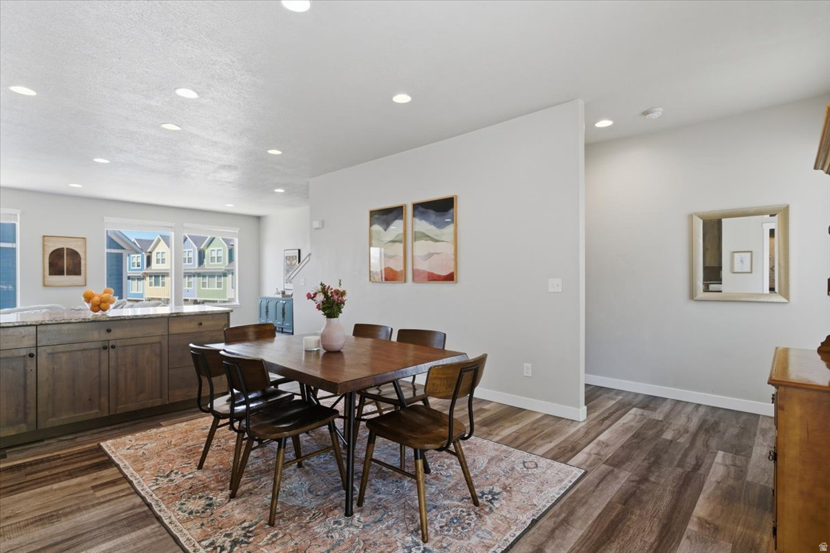 RIDGE AT KNIGHTS COURT - Residential