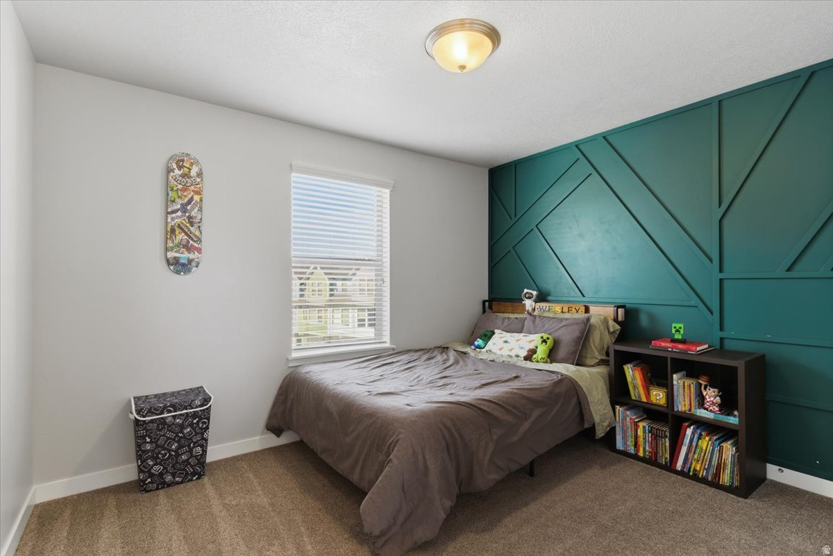 RIDGE AT KNIGHTS COURT - Residential
