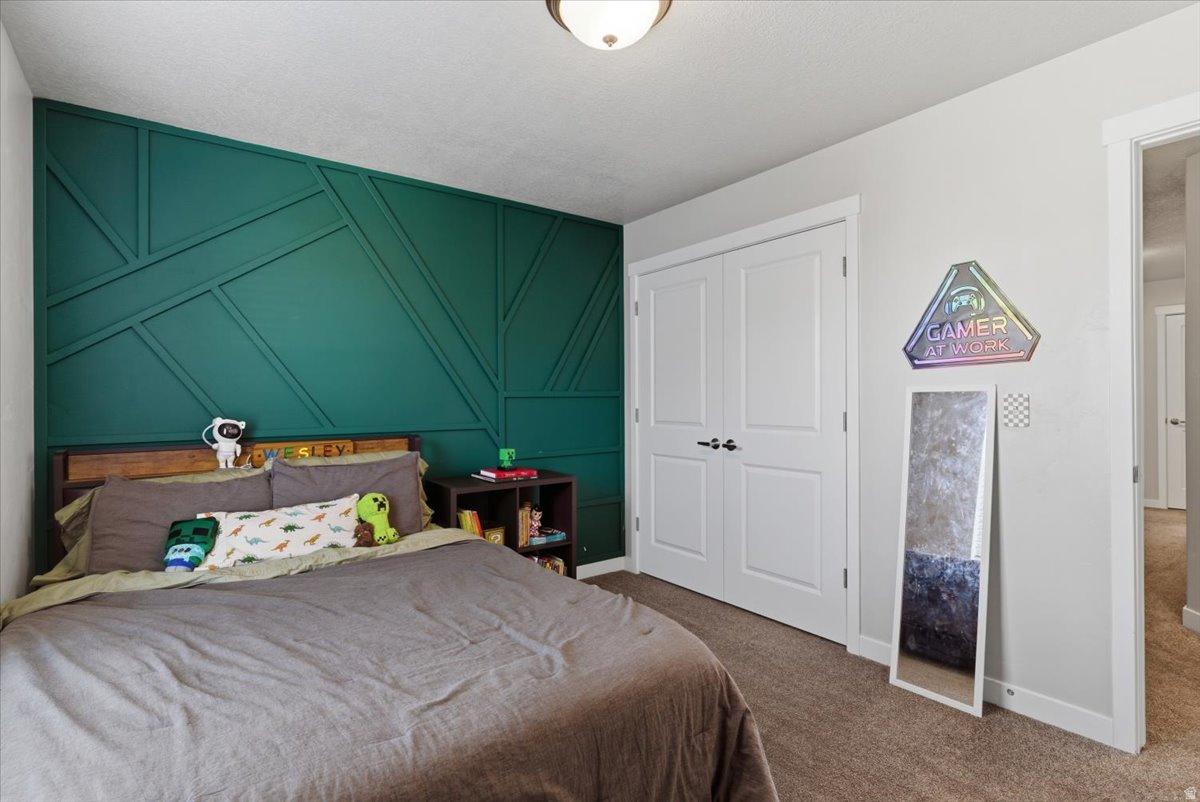 RIDGE AT KNIGHTS COURT - Residential