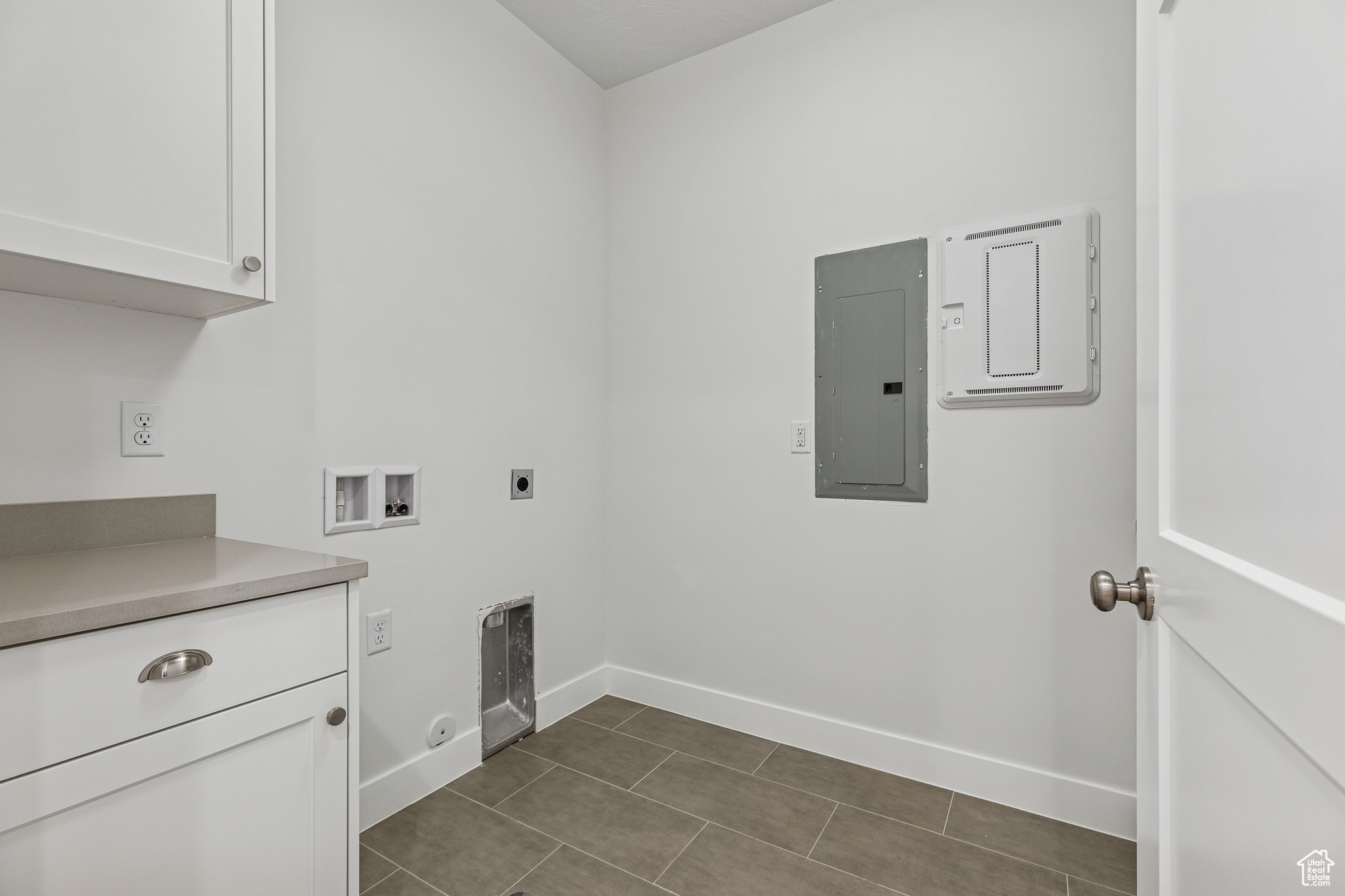 RED SLATE ESTATES - Residential