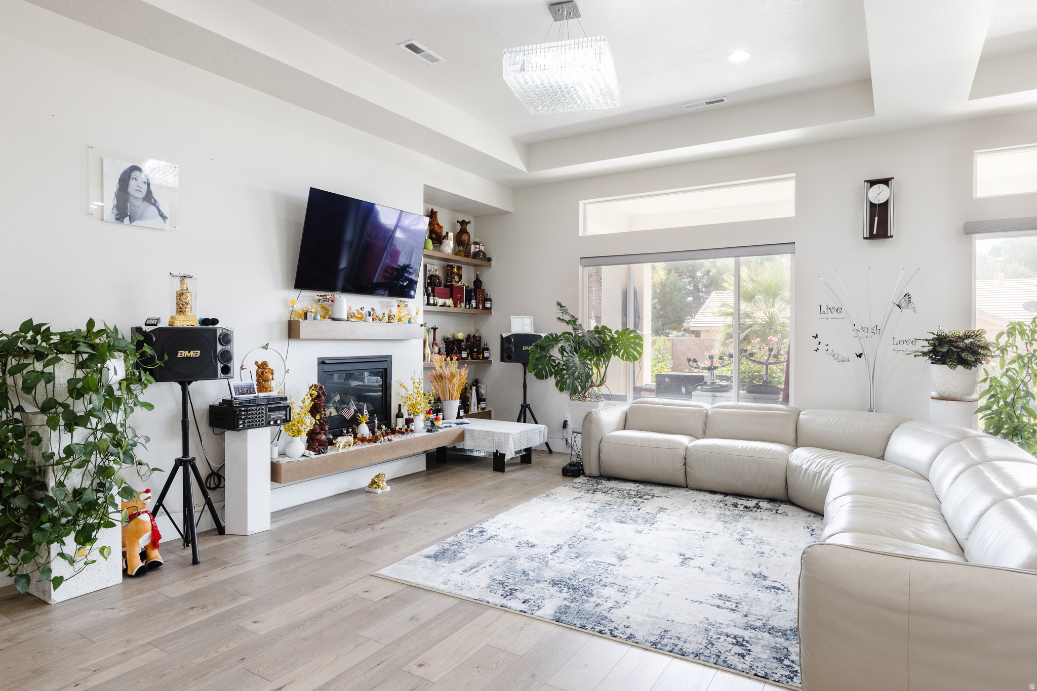 WHITWORTH ESTATES - Residential