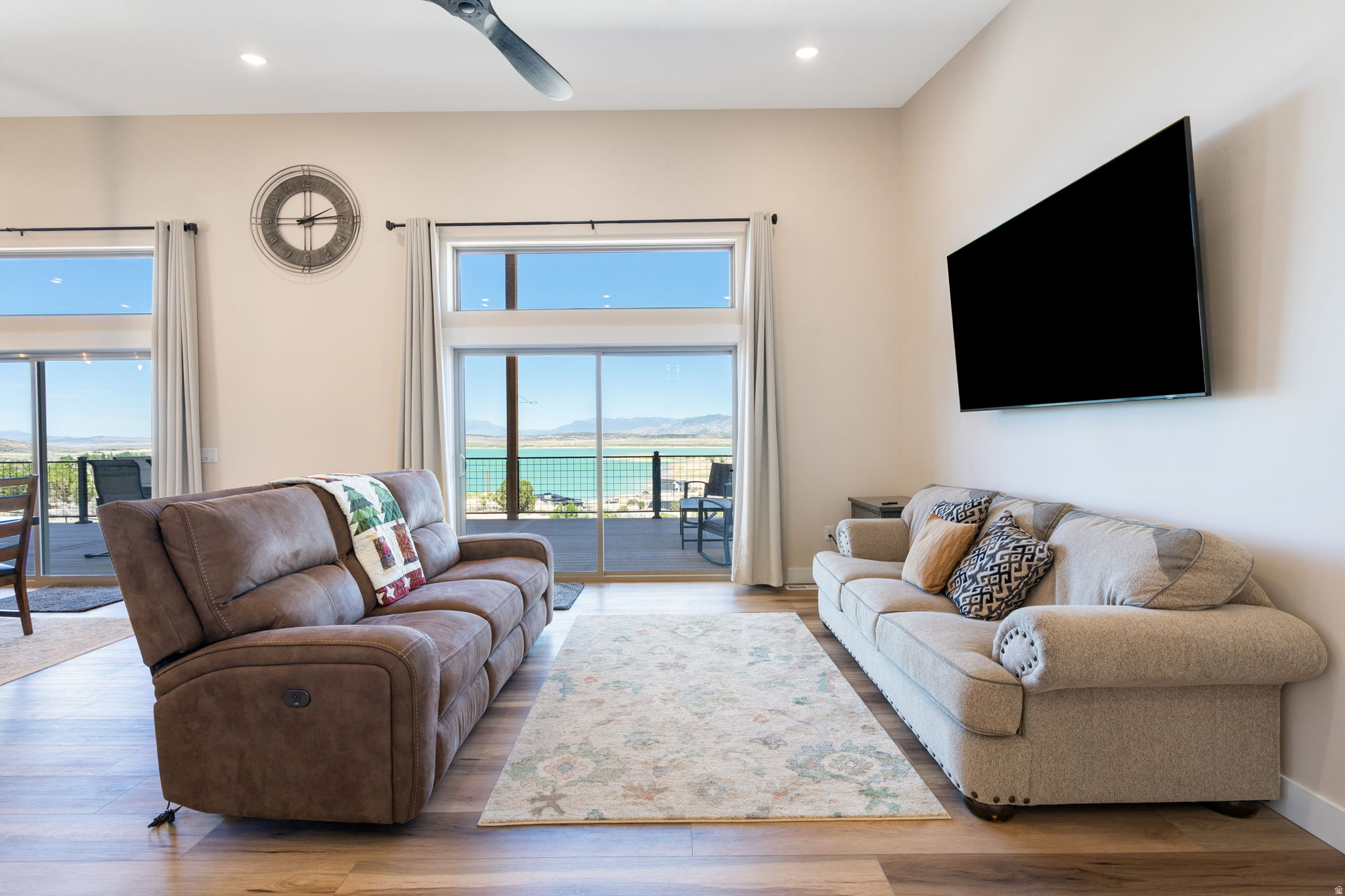 YUBA LAKESIDE - Residential