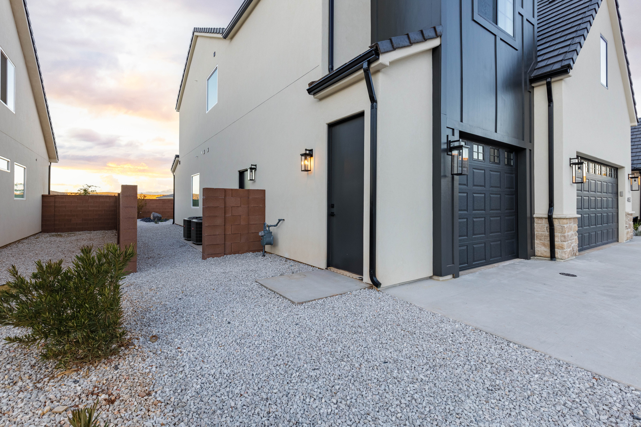 DESERT RESERVE - Residential