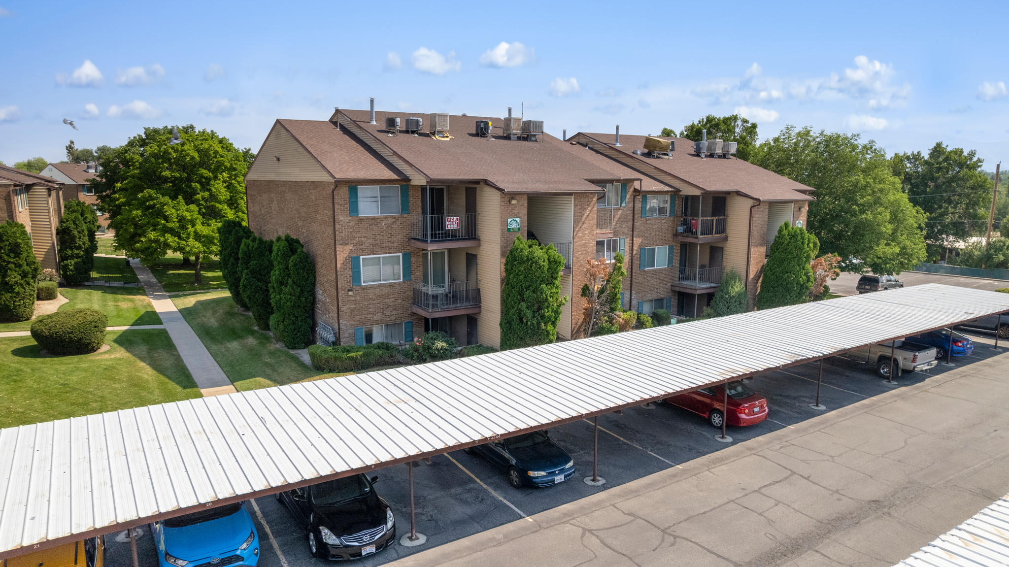 OAK MEADOWS - Residential