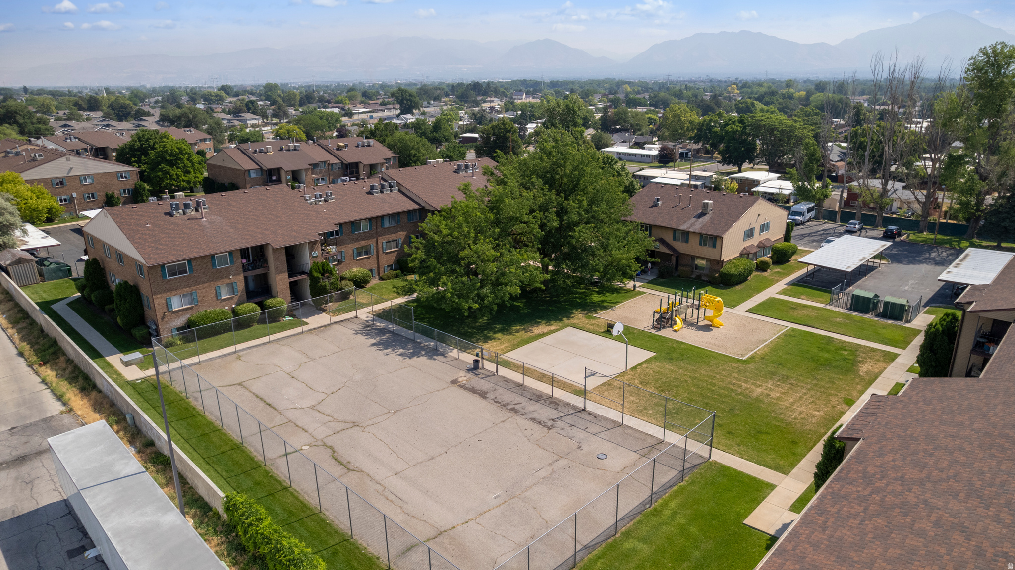 OAK MEADOWS - Residential