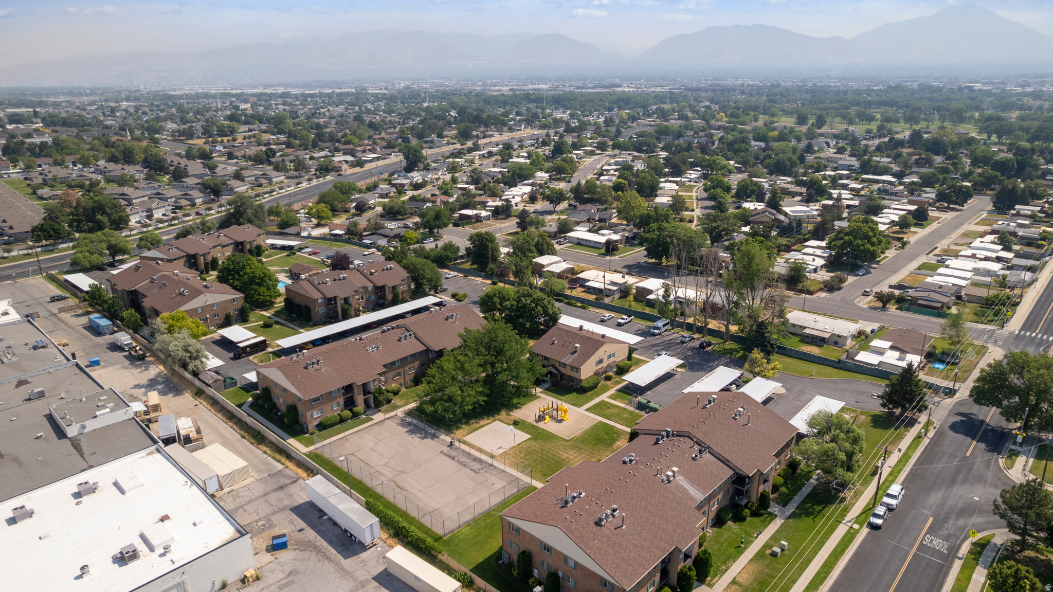 OAK MEADOWS - Residential