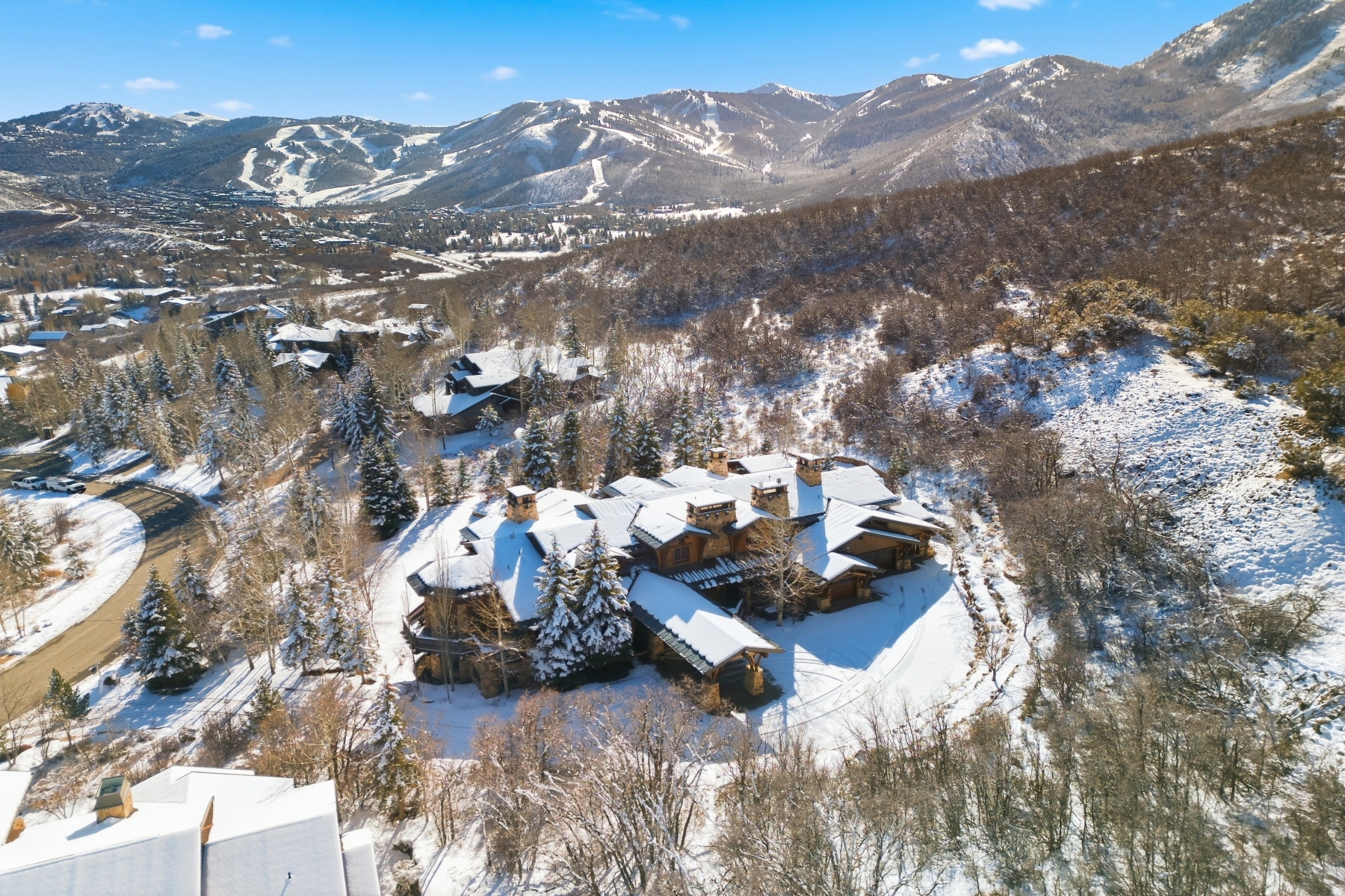 PARK MEADOWS - Residential