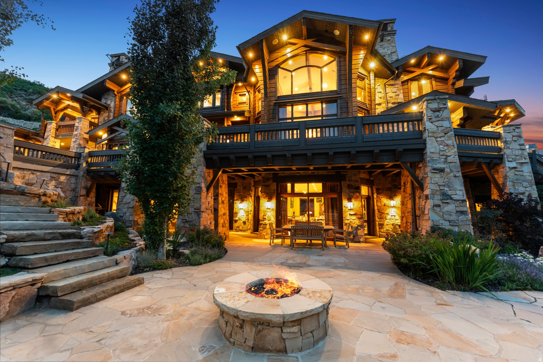 PARK MEADOWS - Residential