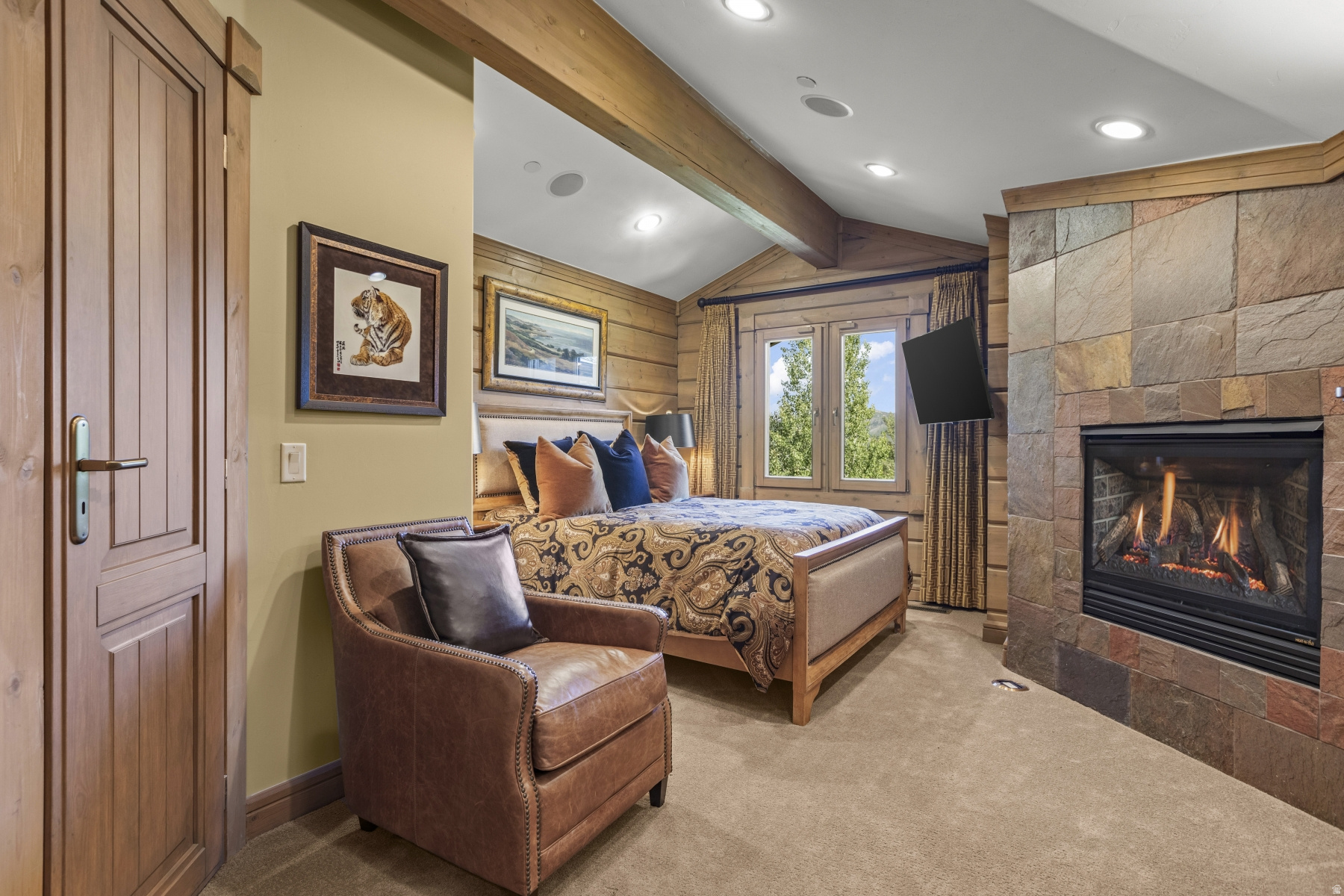 PARK MEADOWS - Residential