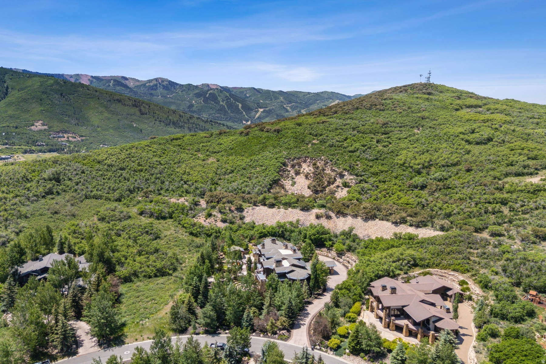 PARK MEADOWS - Residential