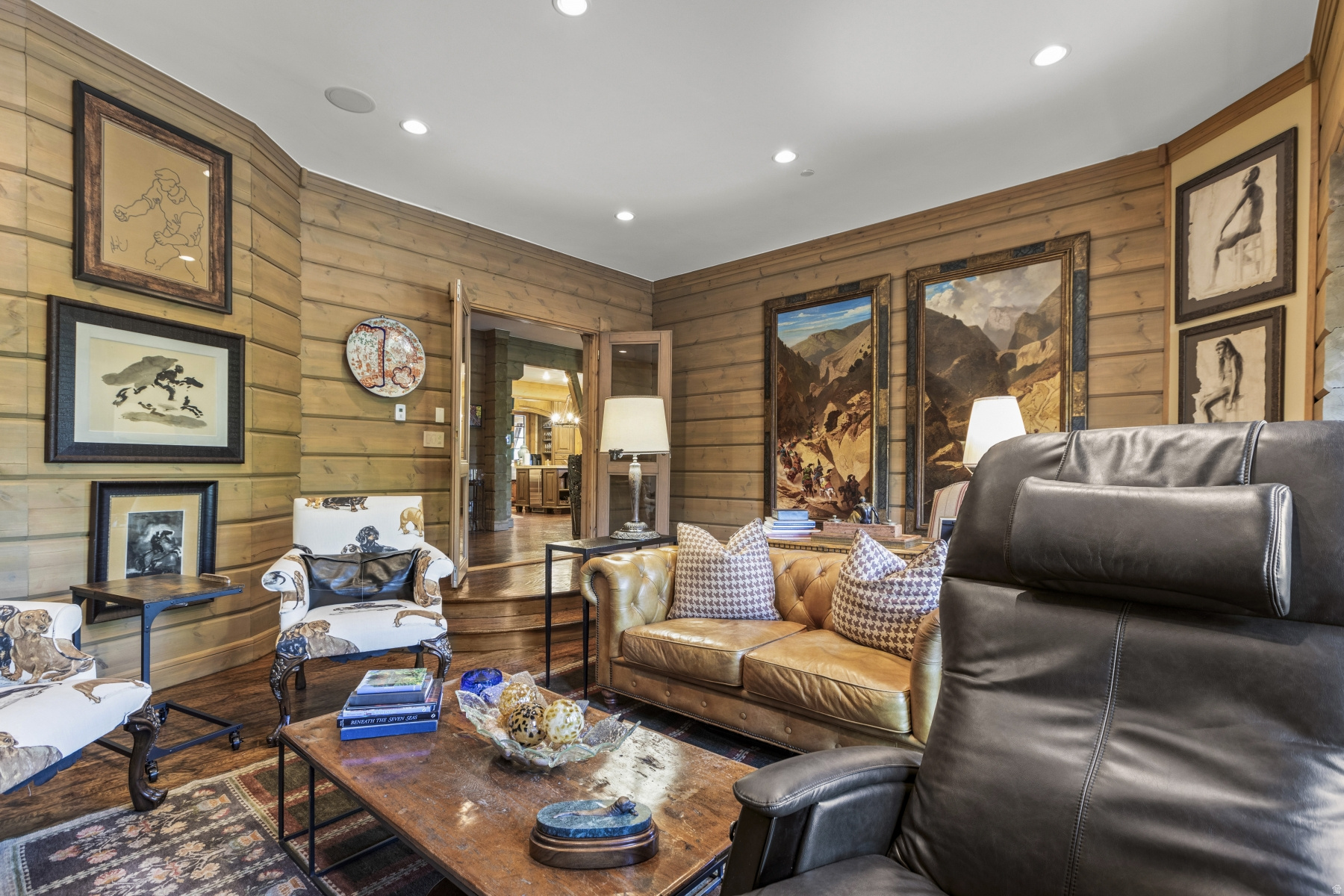 PARK MEADOWS - Residential