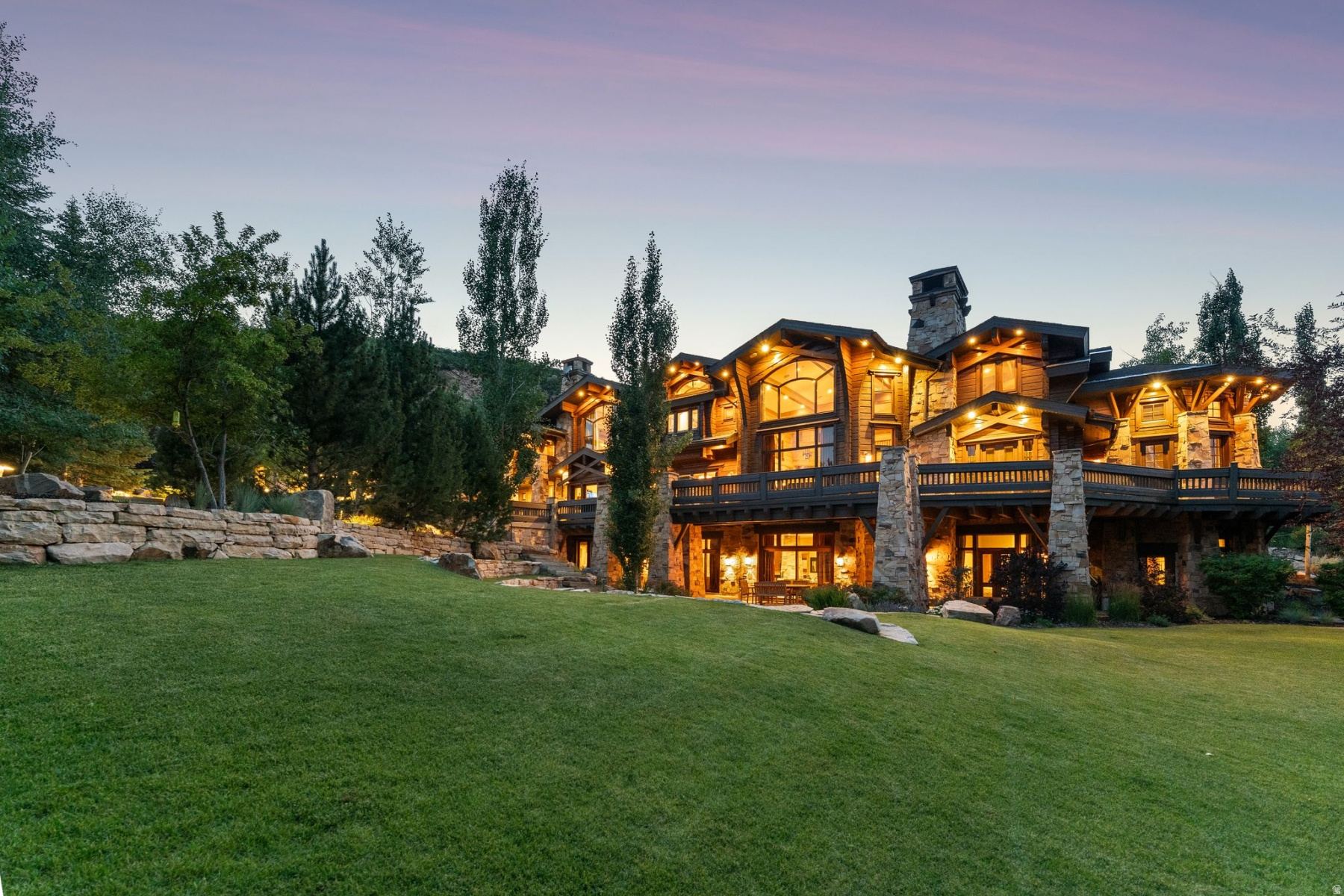 PARK MEADOWS - Residential